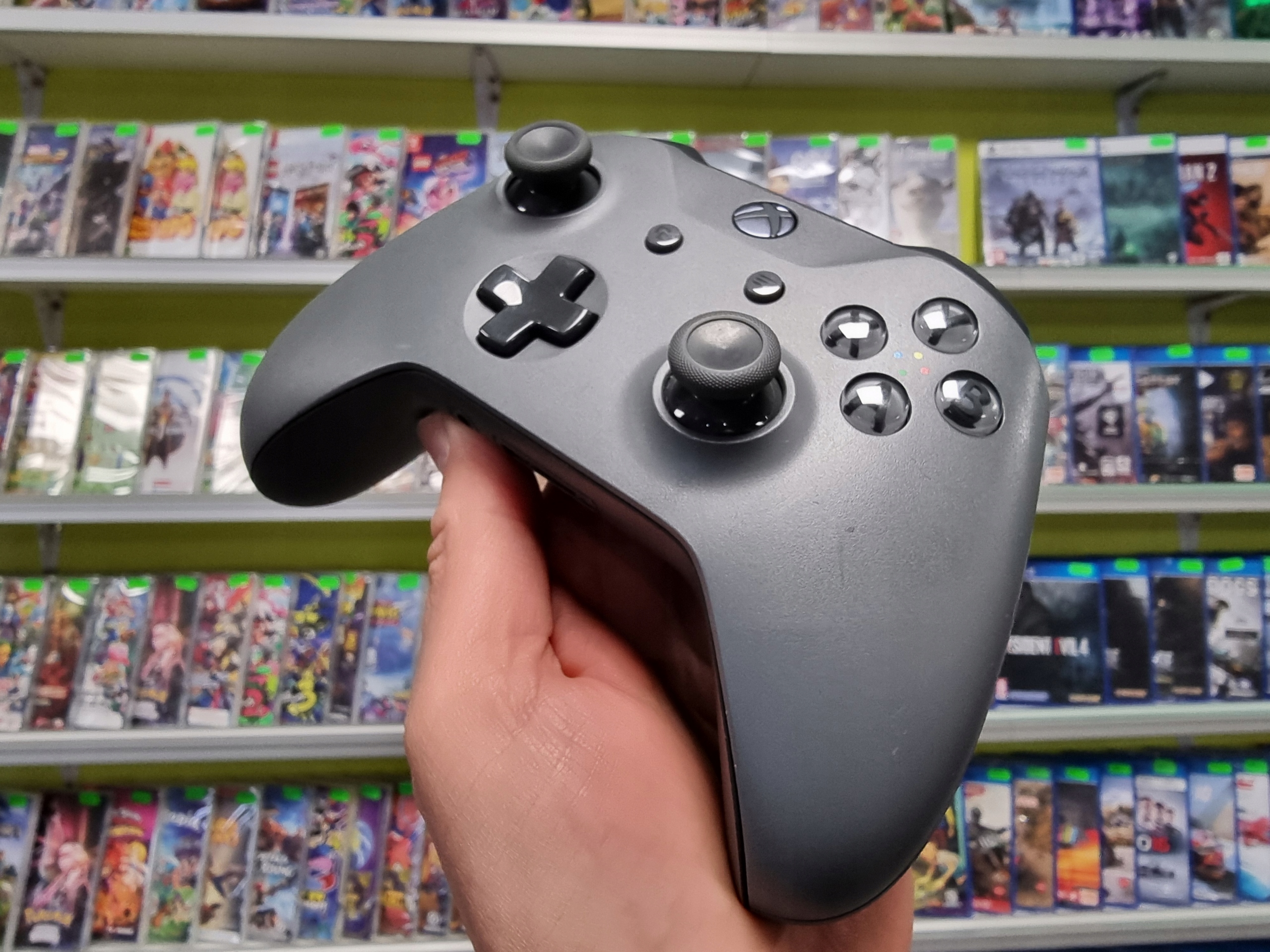 102. PAD KONTROLER XBOX ONE SERIES S X PC GOLD RUSH BATTLEFIELD V SZARY Kod producenta WL3-00082