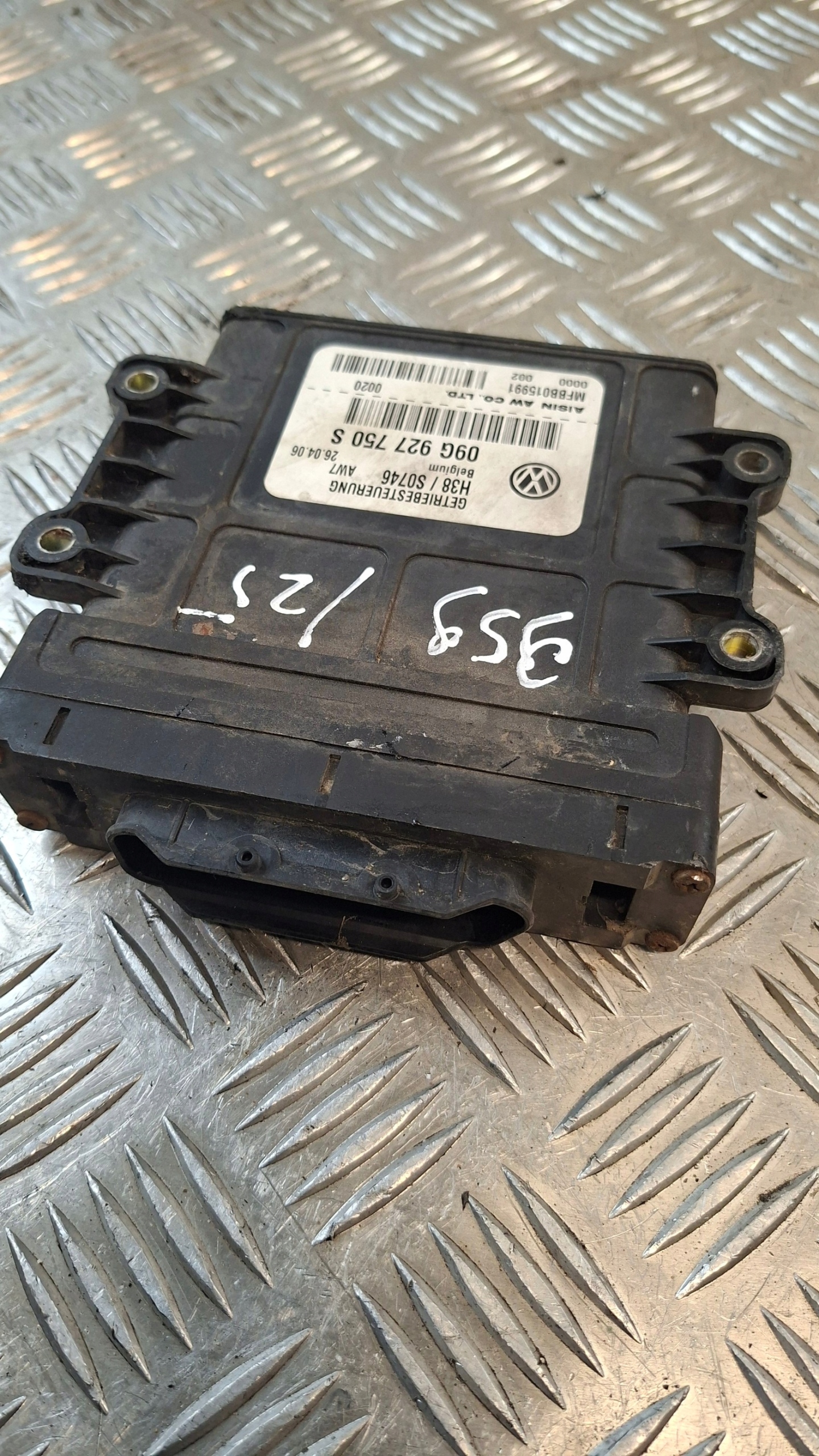 Bedienteil Getriebe getriebe VW PASSAT B6 2.0FSI AUTOMAT