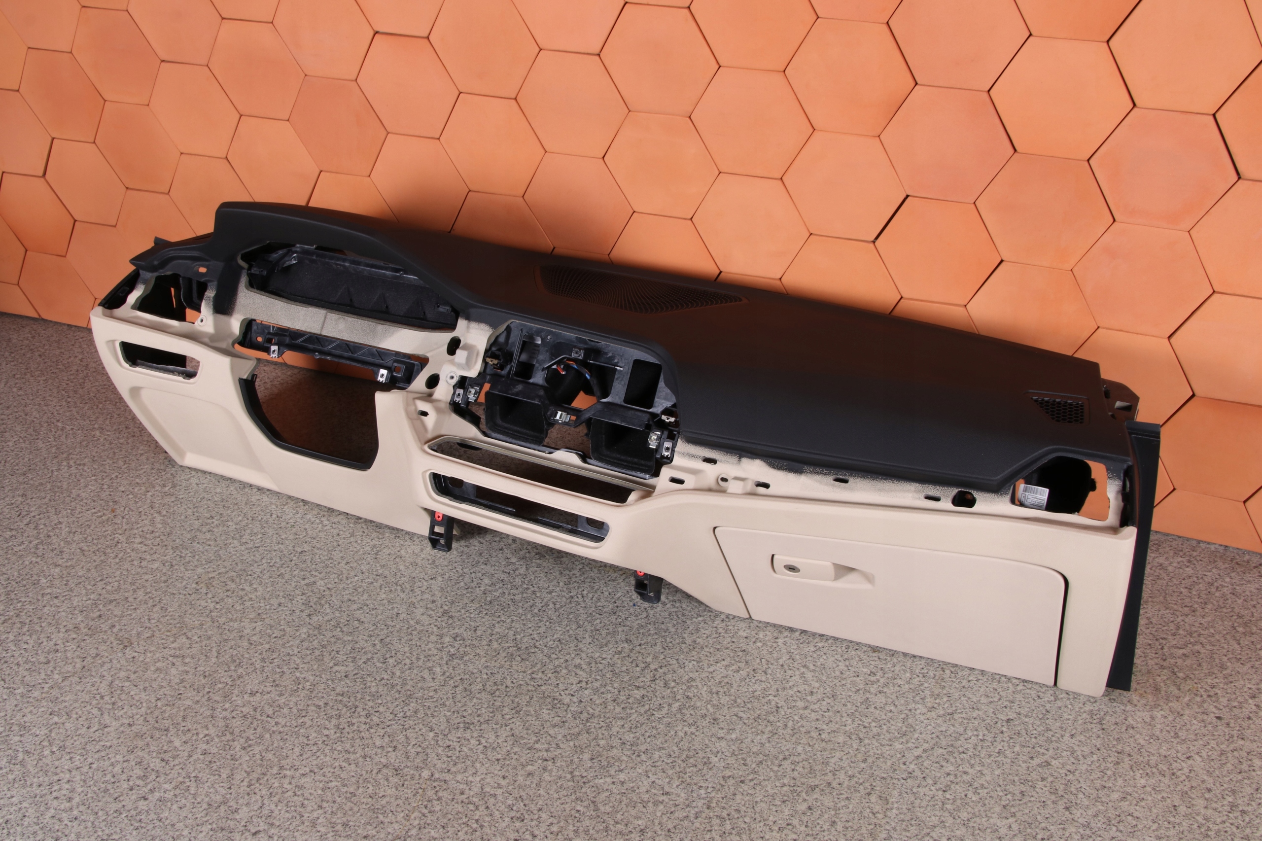 BMW G20 G21 G22 G23 G26 originál dashboard instrument panel console CANBERRABEIGE