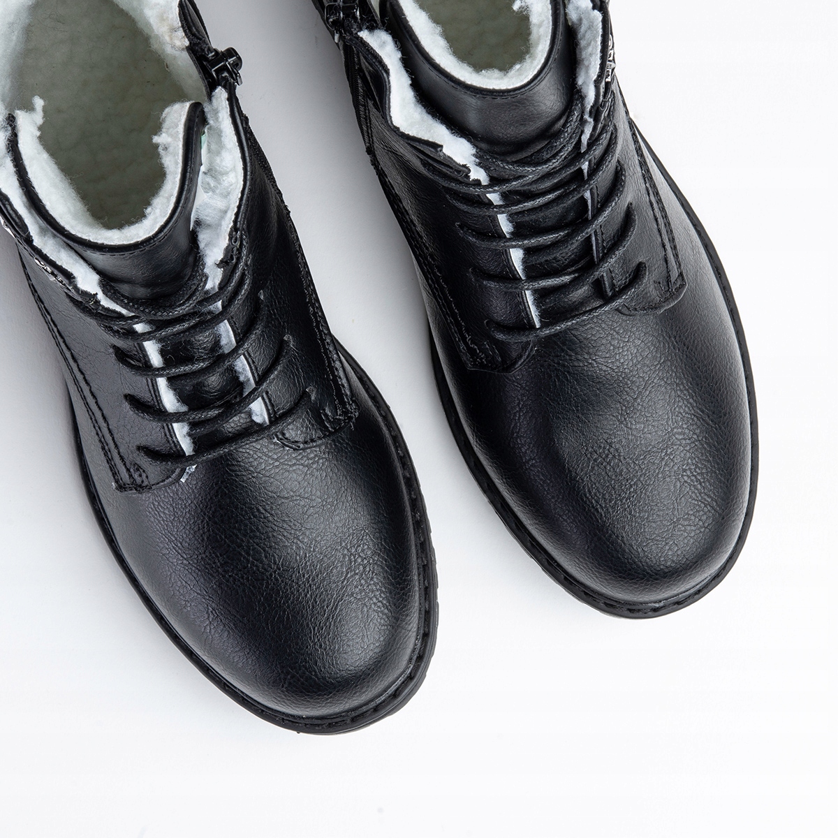 Trzewiki dziewczęce botki OCIEPLANE kożuszkiem modne SUWAK czarne Wojtyłko Długość wkładki wew. 23 cm