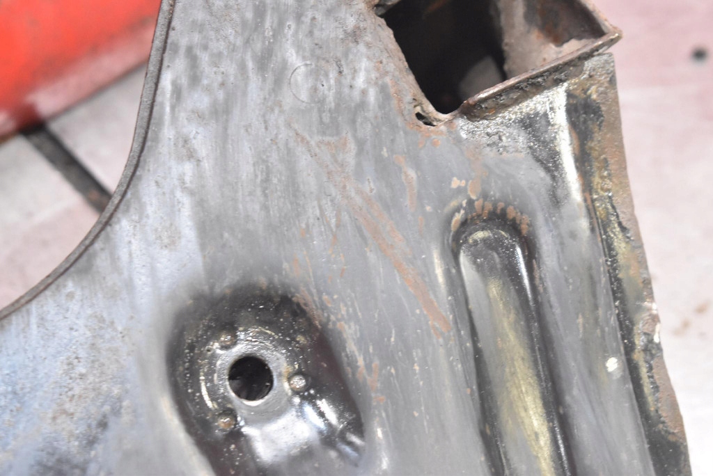 axle beam sider subframe axle beam front VW POLO 5 V 6R 1.6 TDI 75 KM 09-15