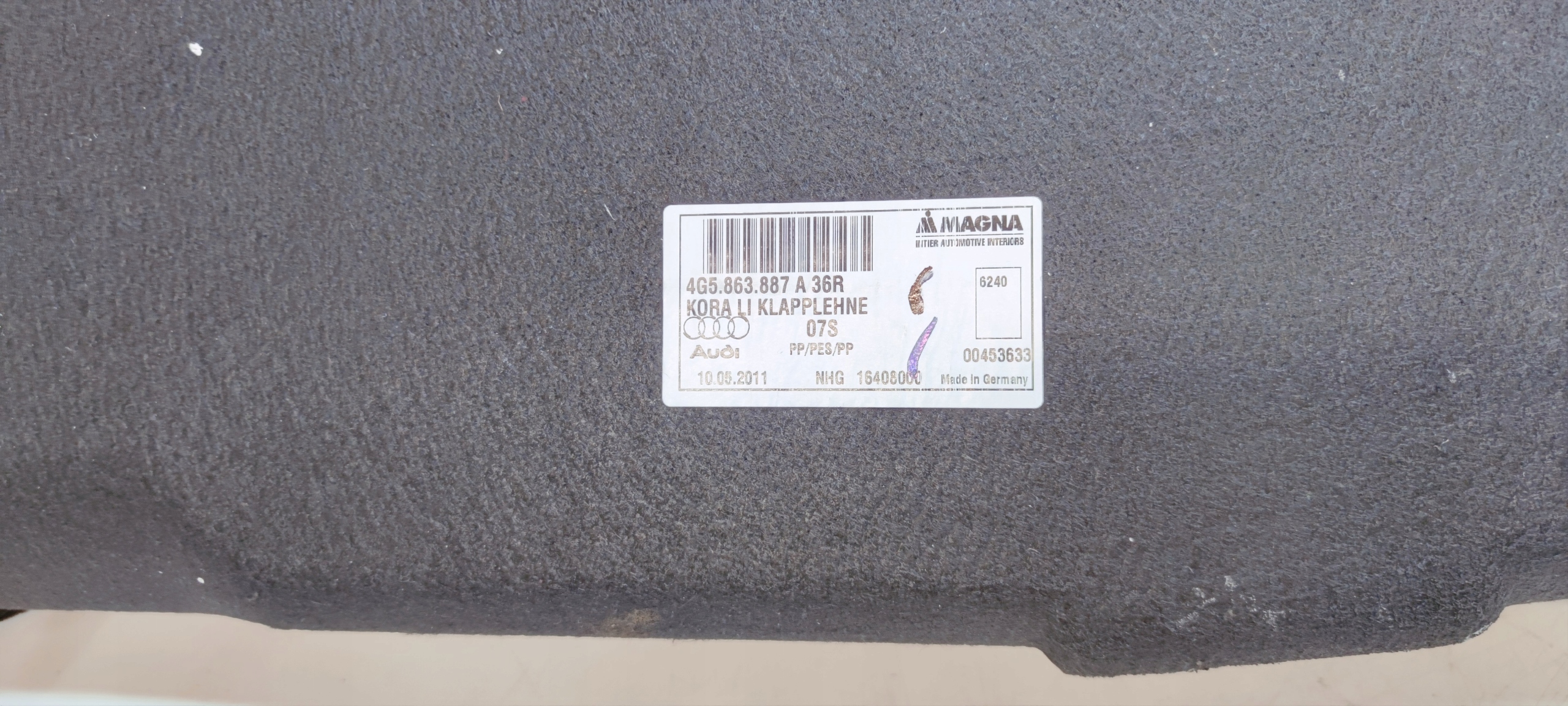 boot upholstery left AUDI A6 C7 sedan 4G5863887A 07S