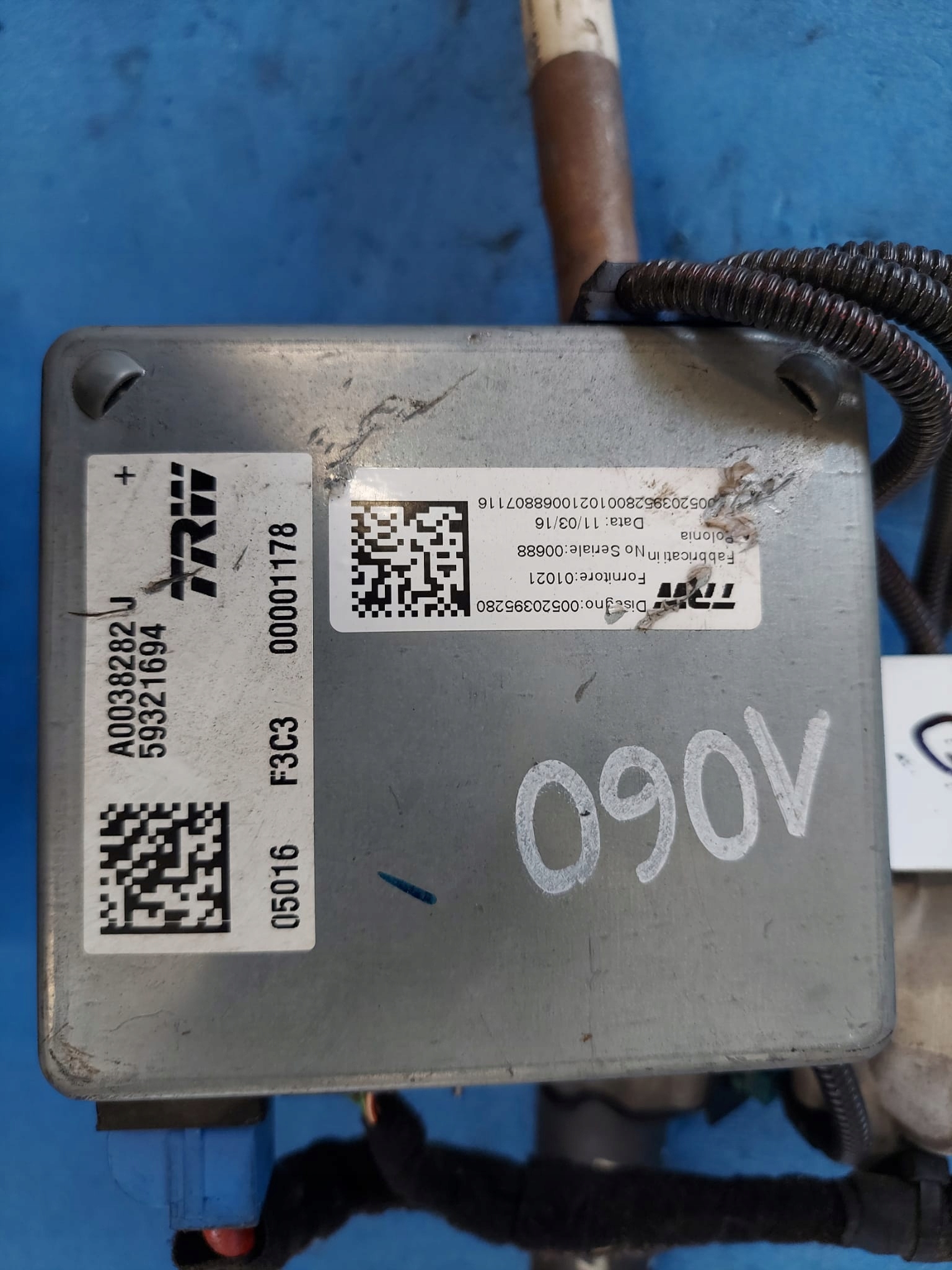 FIAT 500L control electrics 00520395280