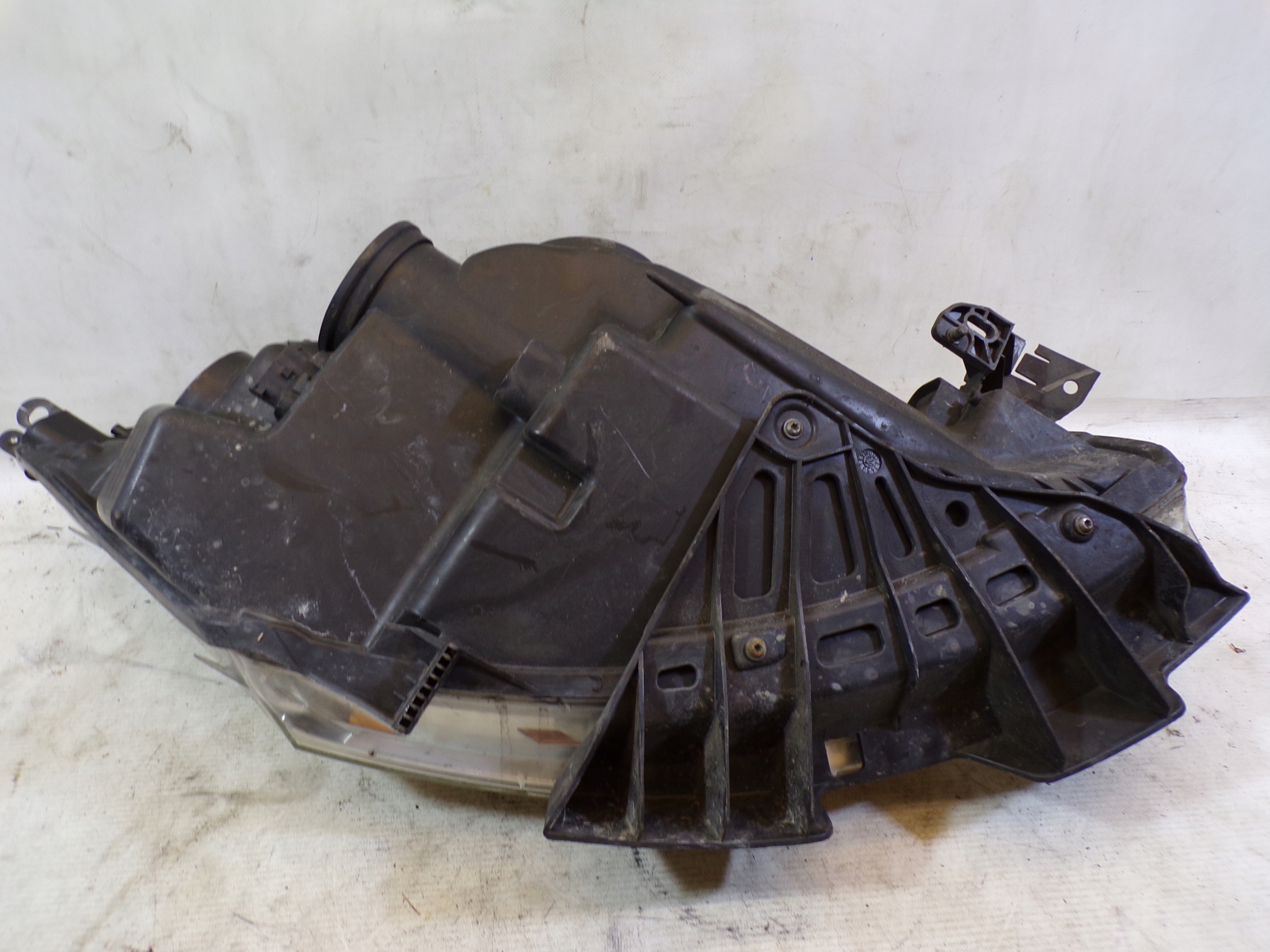 light front front left CITROEN C4 GRAND PICASSO (2) (K1)
