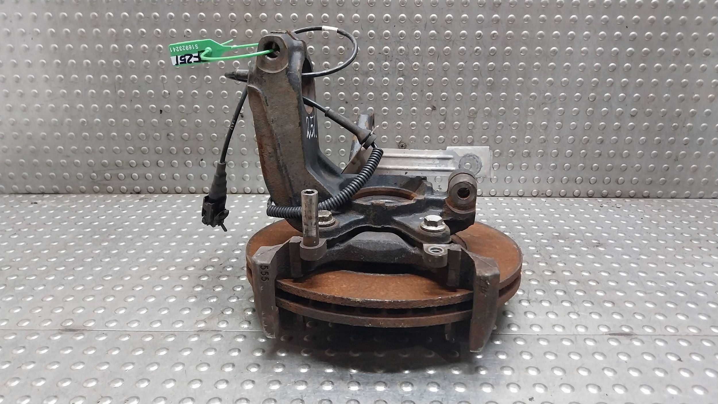 swing right front 2N15-3K170 FORD FUSION MK6 1.4D