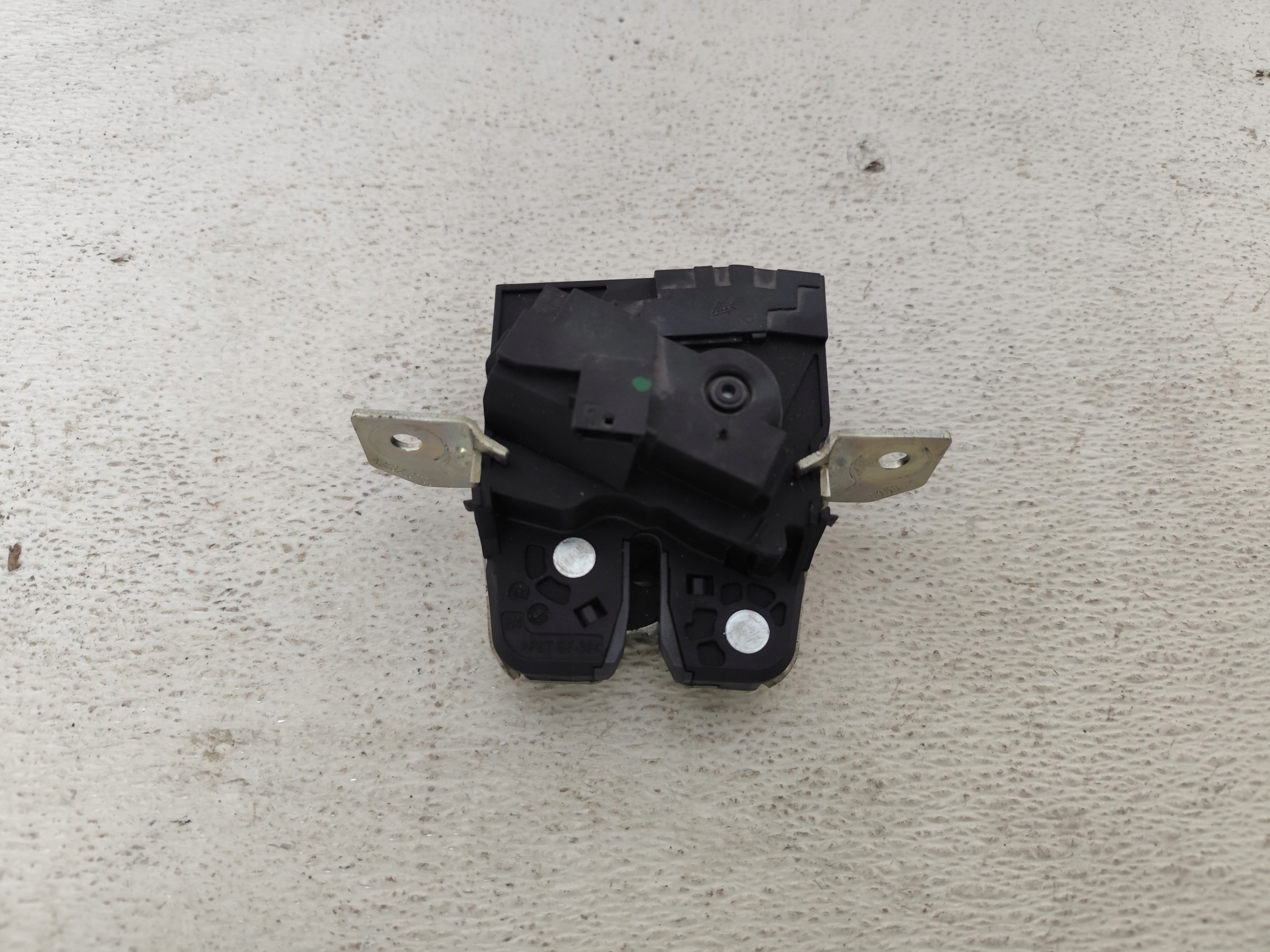 MERCEDES W176 W246 2013 lock bonnet boot