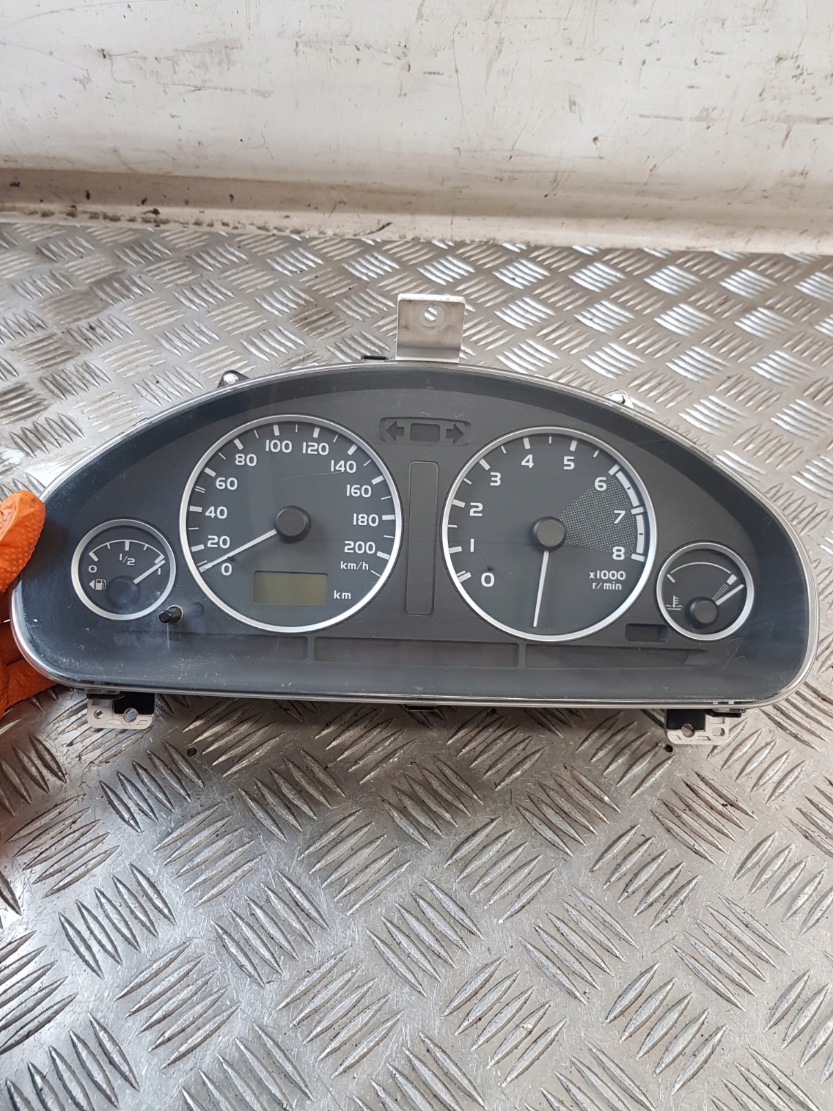 dials MITSUBISHI SPACE STAR and LIFT 1.6 04R- EUROPA