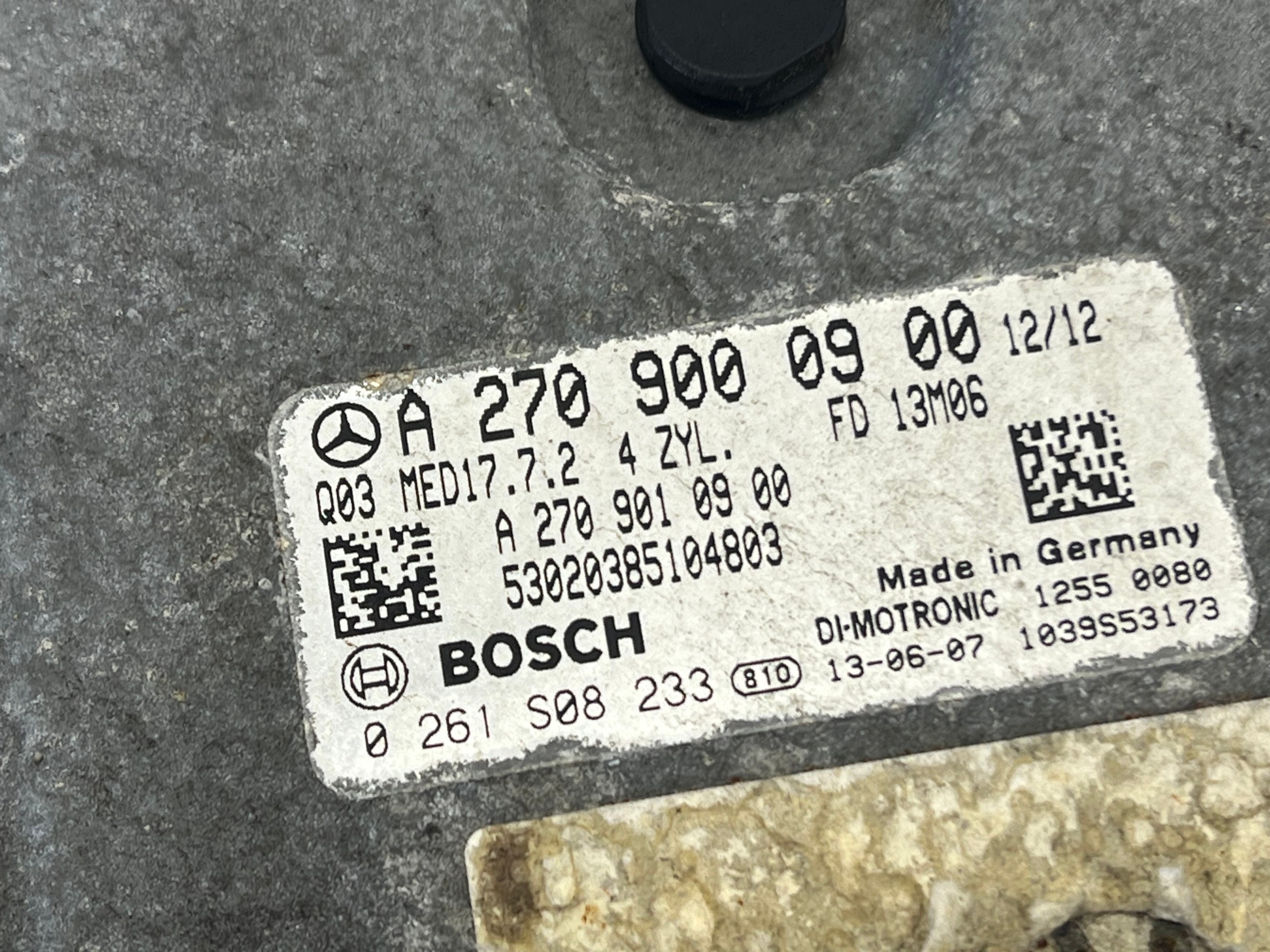 MERCEDES B-class W246 CLA W117 1.6 CGI control unit of the engine A2709000900