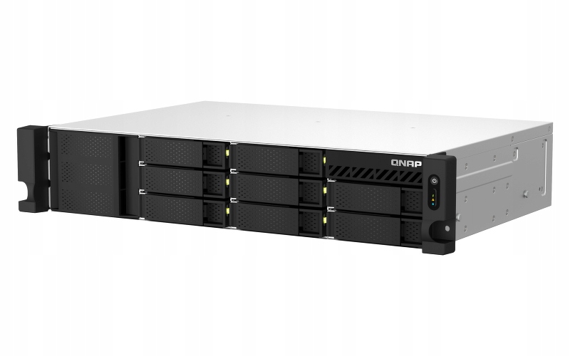 Qnap TS-873AeU-RP-4G 8-polohový Nas server, Amd Ryzen, 4GB Ram, 2x