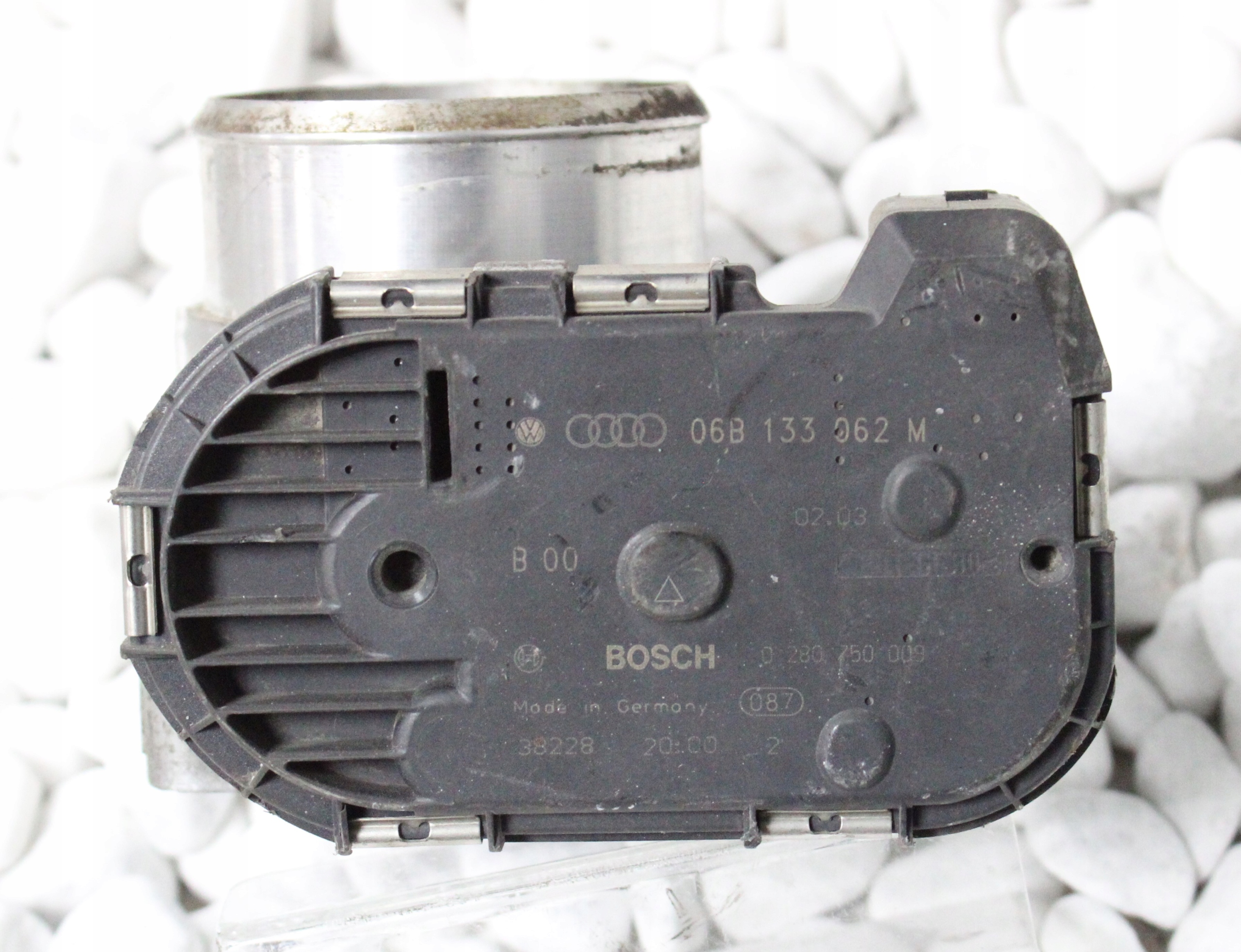 VW AUDI SEAT SKODA PRZEPUSTNICA 1,8 06B133062M