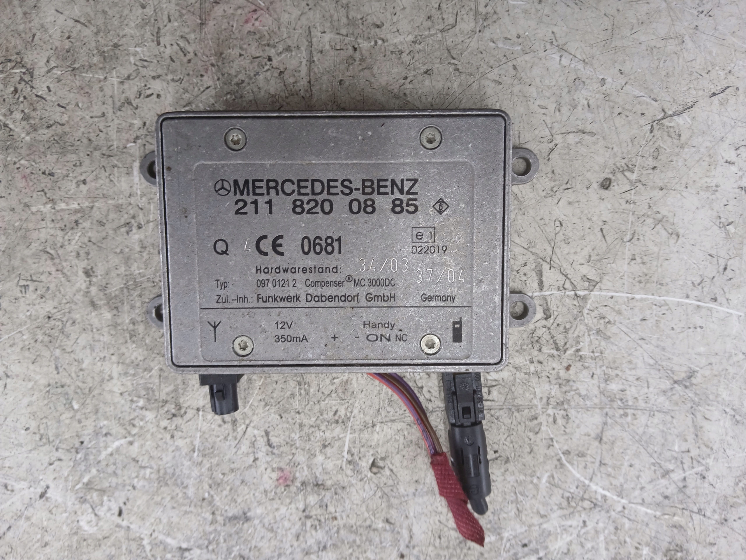 MERCEDES W211 amplifier ANTENY A2118200885