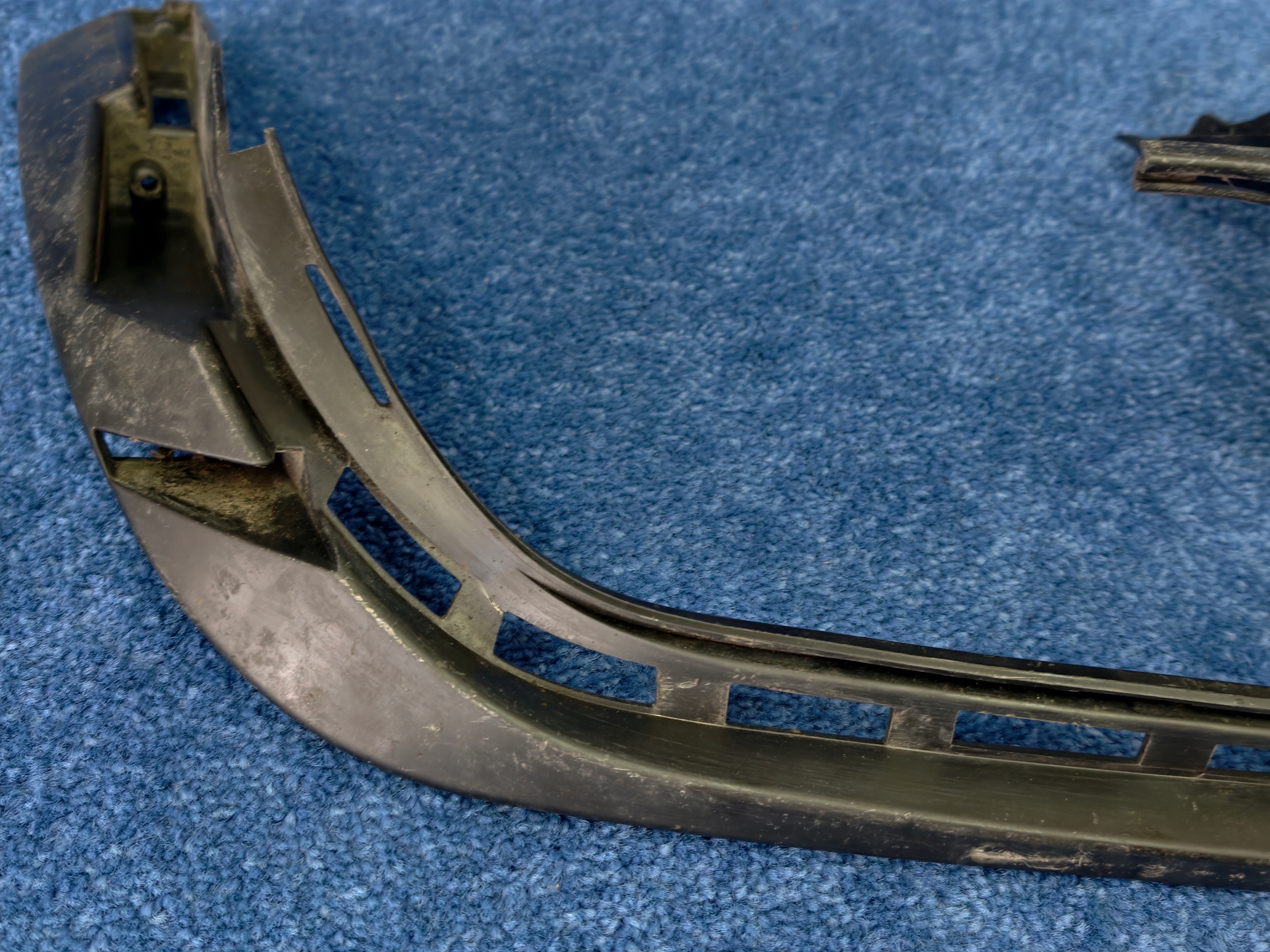 VOLVO S60 II Support plaque Console KONCOWKI de l’échappement Droit Original 31425152