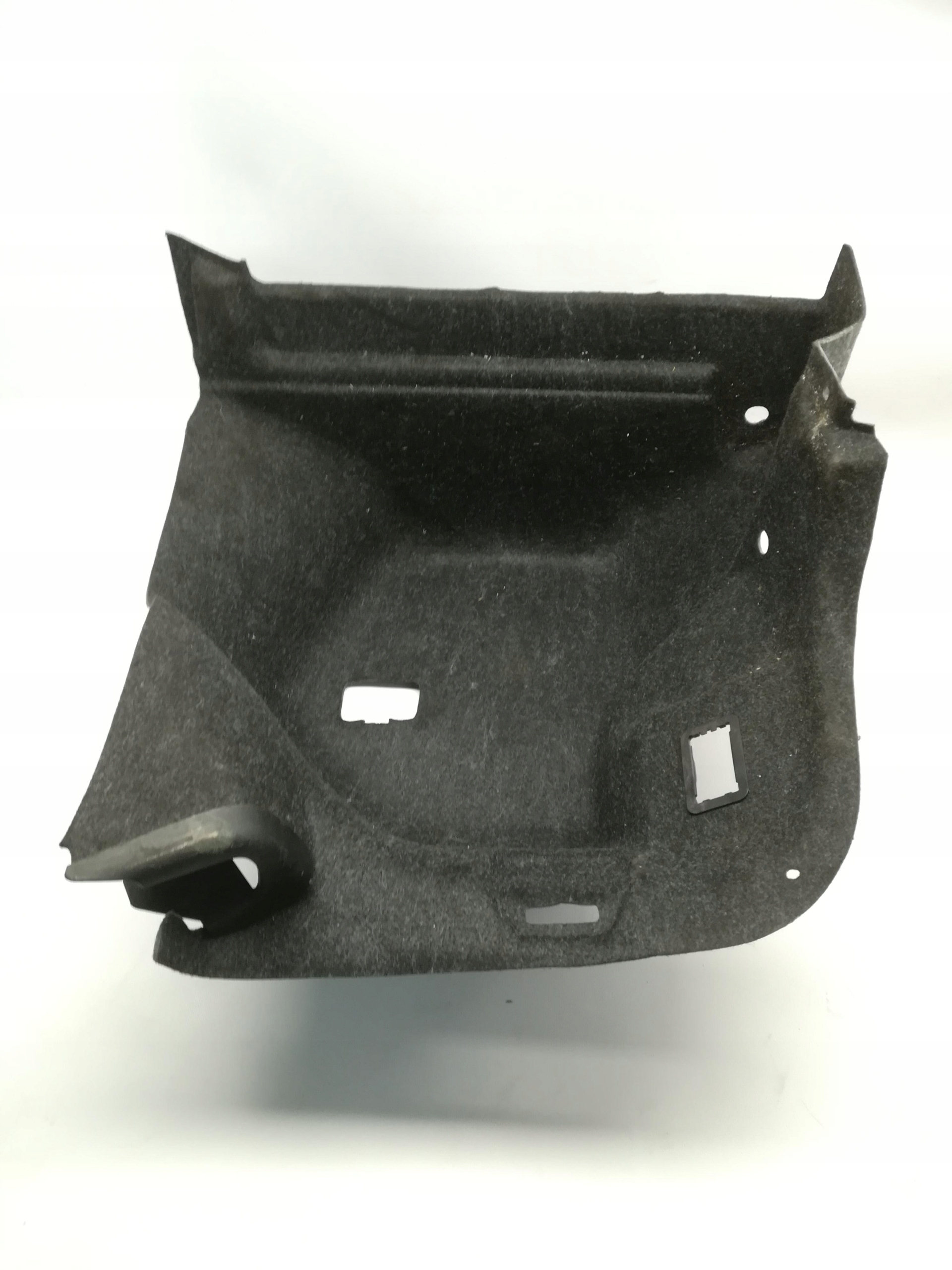 68202776AB - ОБИВКА БЕКОНА БАГАЖНИКА DODGE CHARGER II 2010-