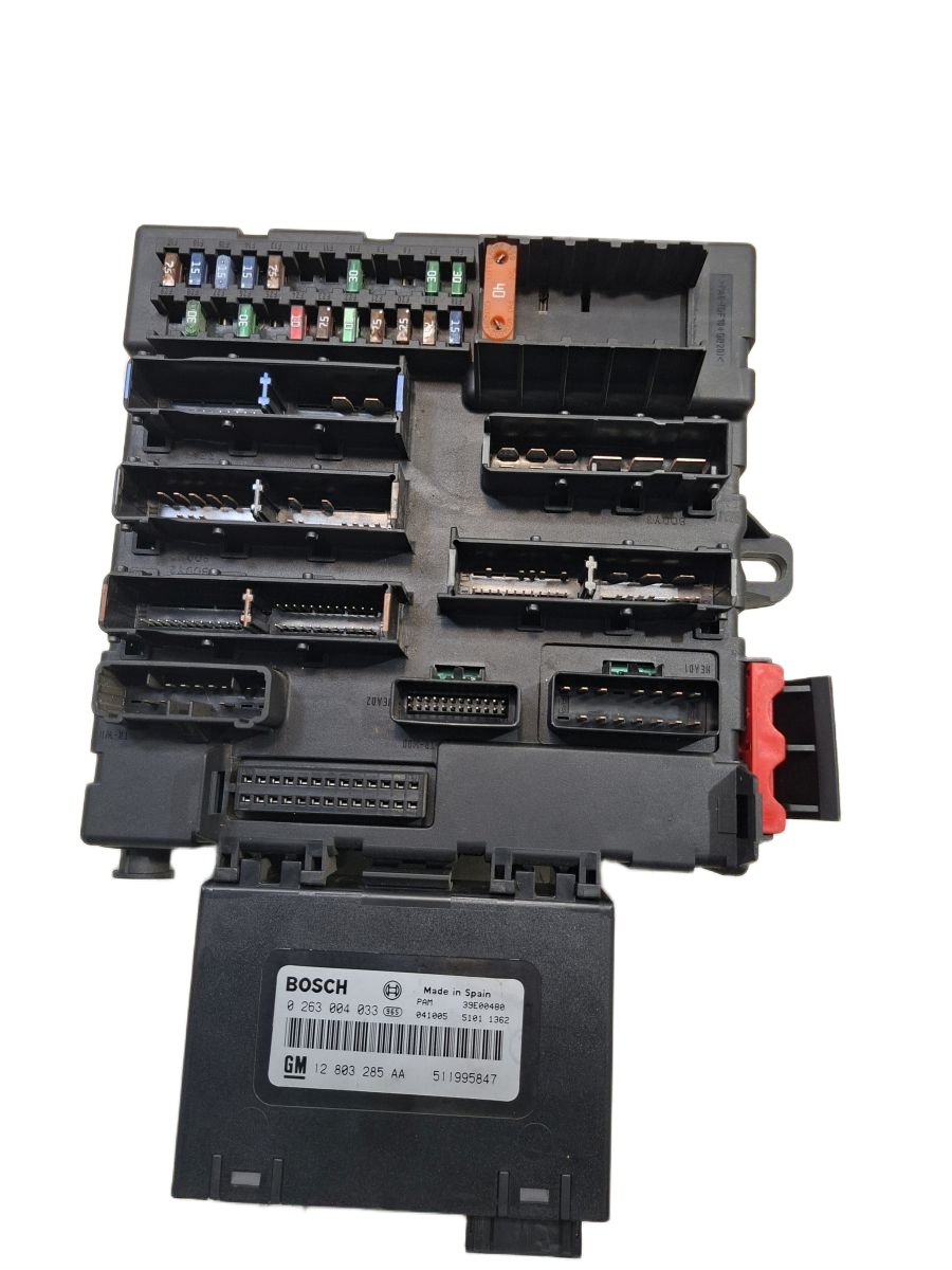 fuse box SAAB 9-3 II 460023260 0263004033