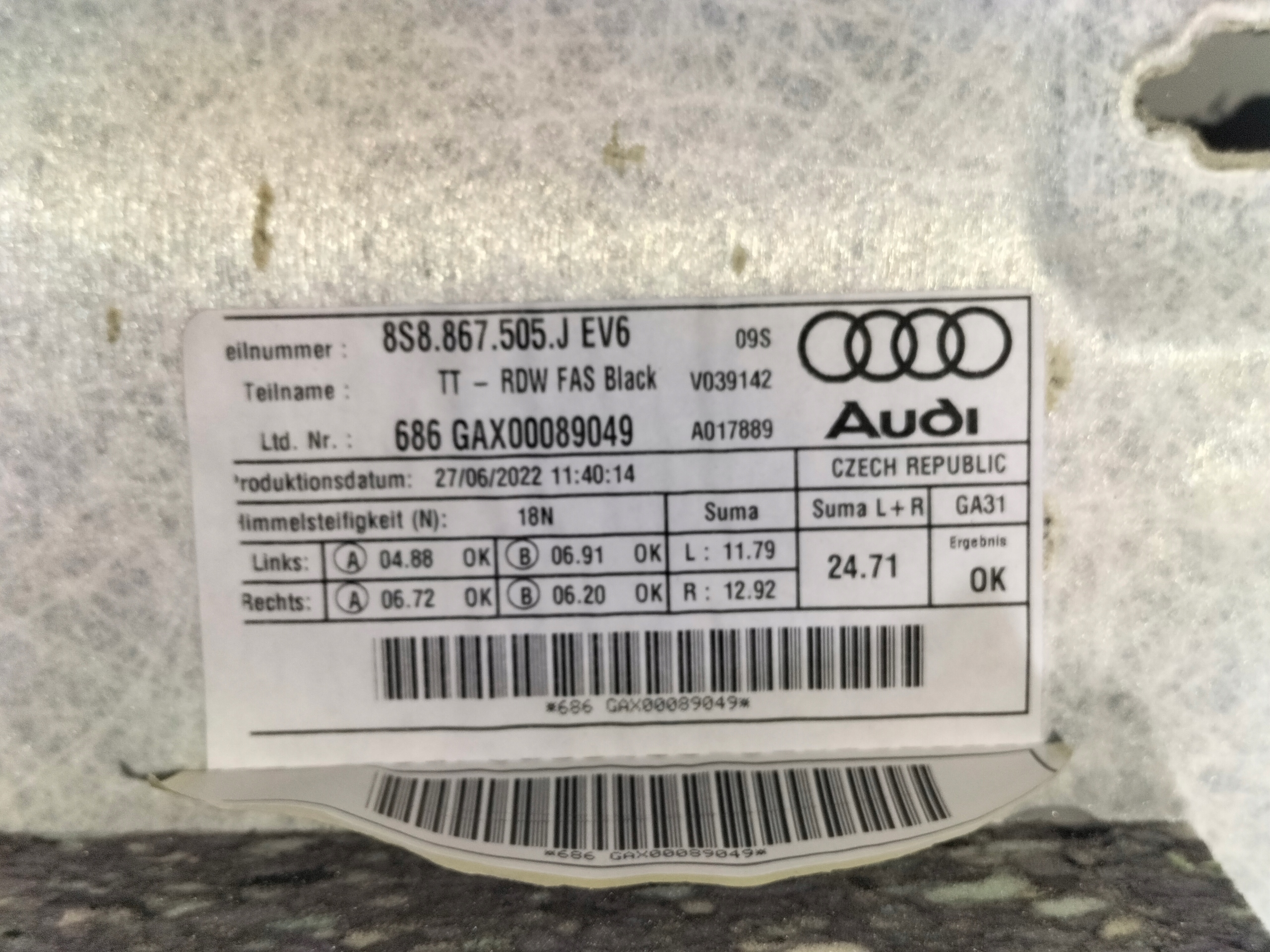 KROVNA OBLOGA TAPACIRUNG AUDI TT 8S 14- EV6
