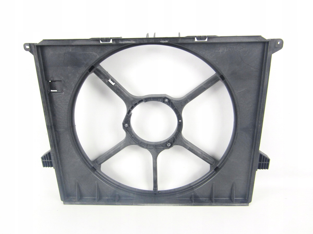 A1645000193 - Корпус вентилятора Mercedes R-Class W251 3.0 CDI