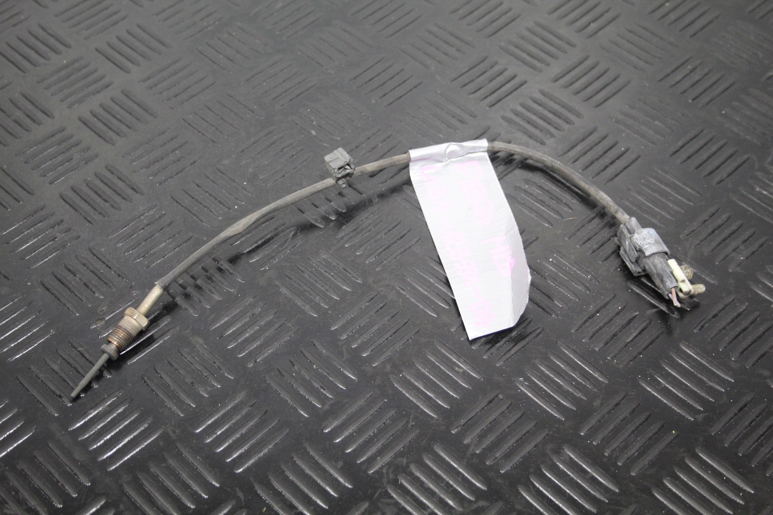 SENSOR TEMPERATURY GASE FIESTA MK8 L1B1-12B591-DA