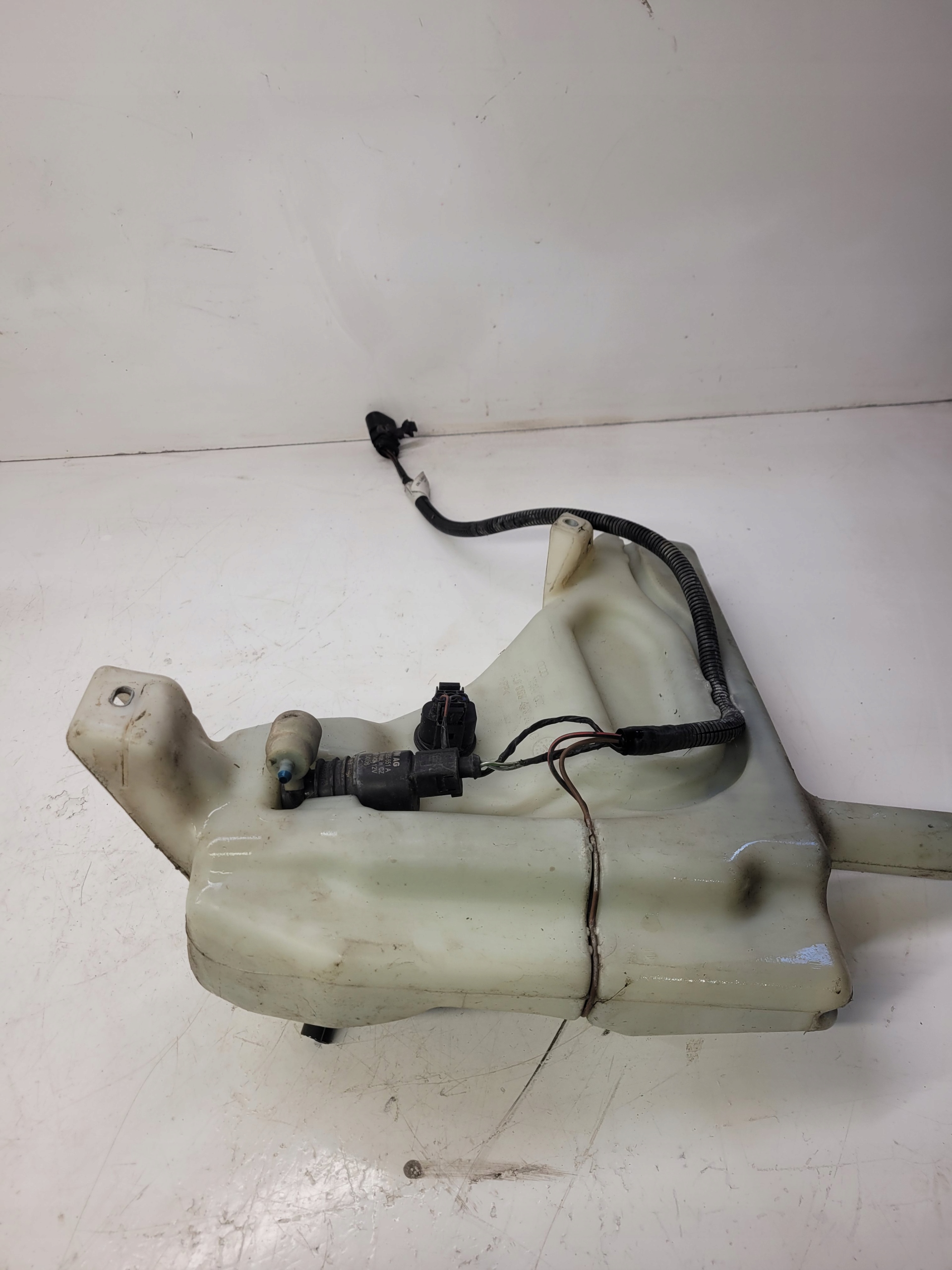 Behälter Spritzdüse AUDI Q7 LIFT 4L0955453A