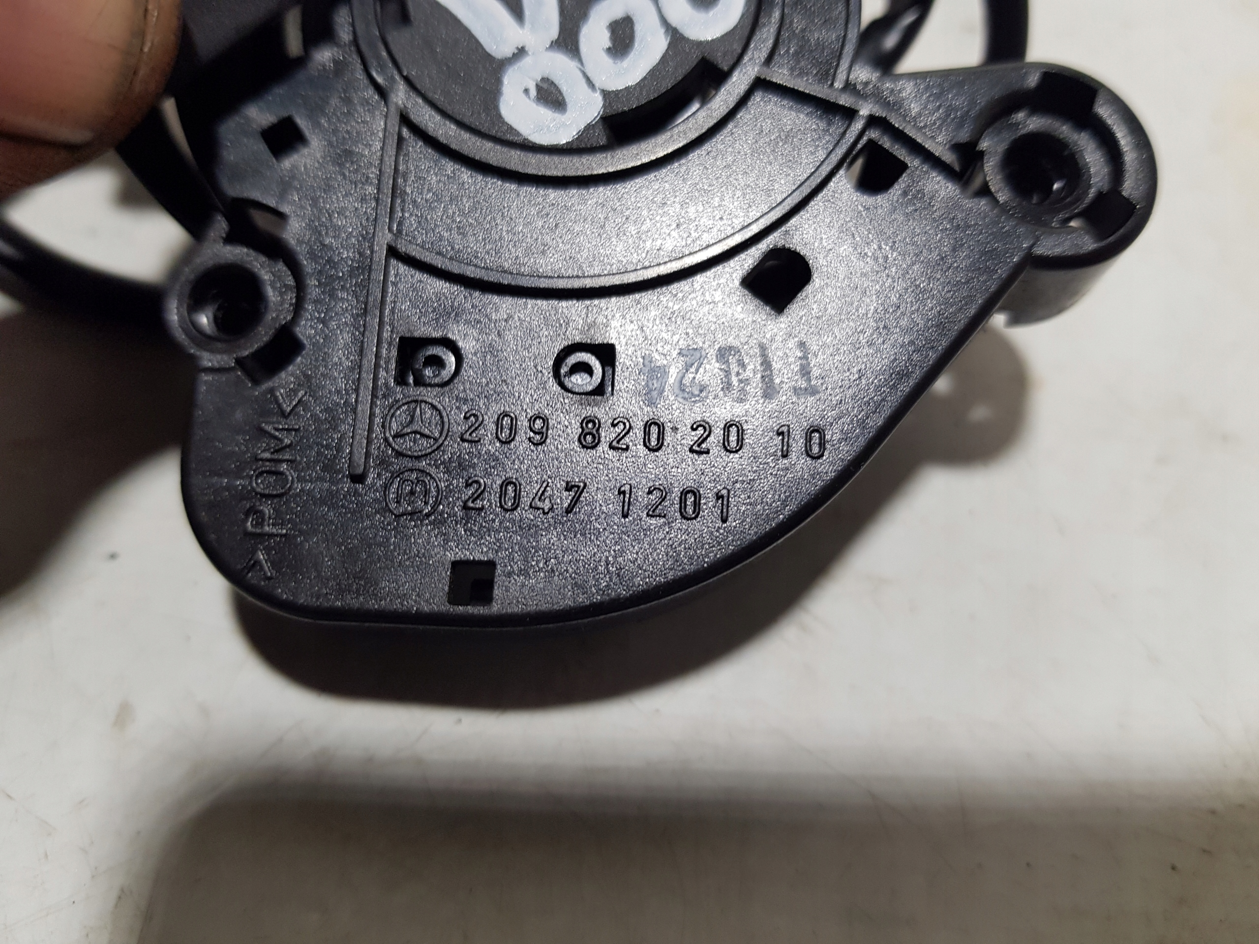 MERCEDES CLK W209 Sensor KRANCOWY KRANCOWKA dach 2098202010