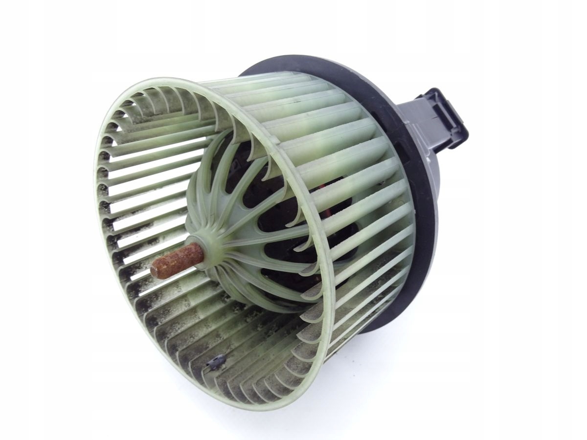 FREELANDER II 06-14 ВЕНТИЛЯТОР