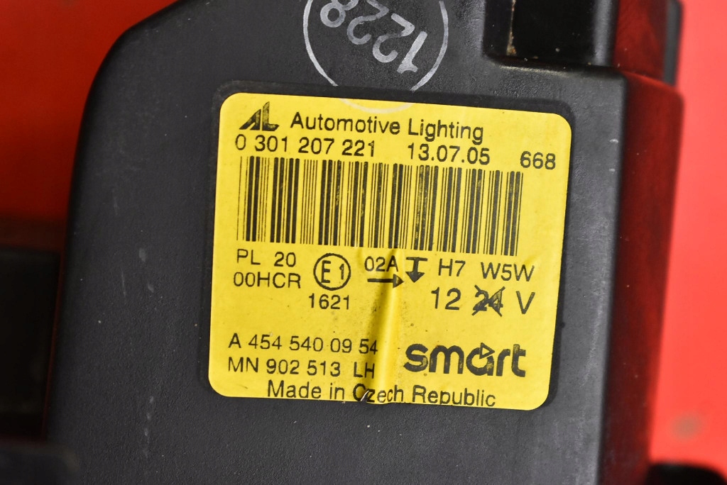 REFLEKTOR left light front lens EU A4545400954 SMART FORFOUR 1 and 04-06