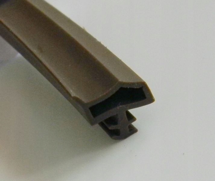 Uszczelka Uszczelki do drzwi KD 14 BRĄZOWA 1mb Kod producenta KD 14