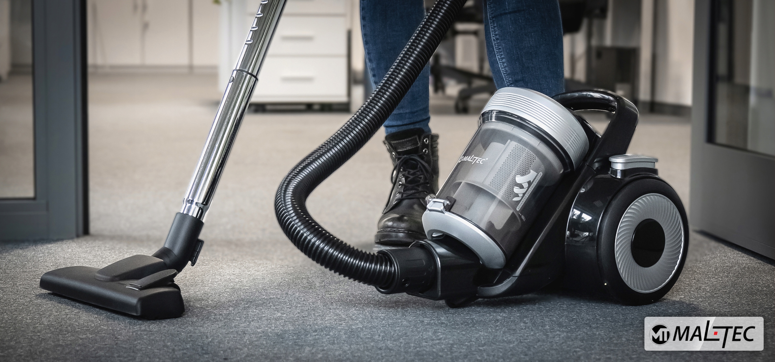 ODKURZACZ CYKLONOWY DOMOWY BEZWORKOWY FILTR HEPA 4000W 12W1 Marka MalTec