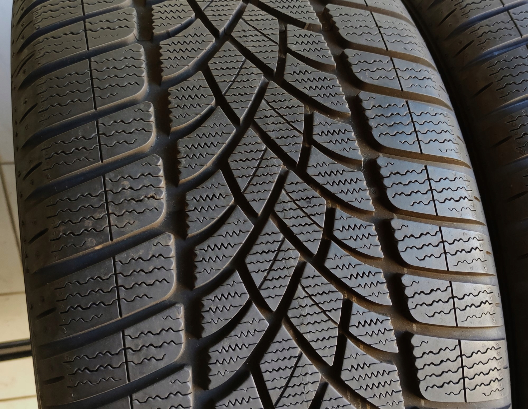 Opony 265/45/18 Dunlop 6,52mm 2szt.=450zł Z Klasa premium