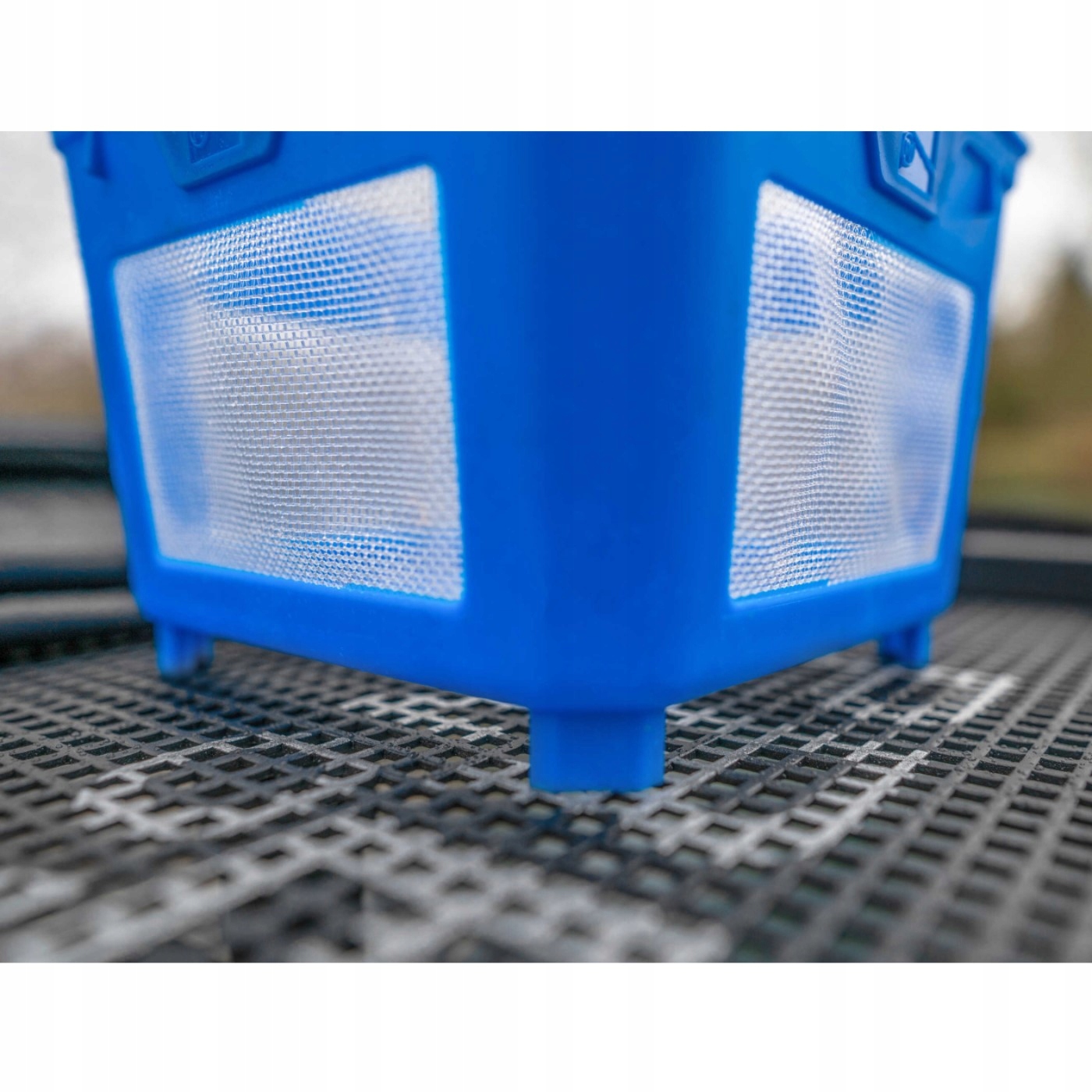 Pudełko Preston Ventamesh Tub 1.8L na robaki Model P0260012