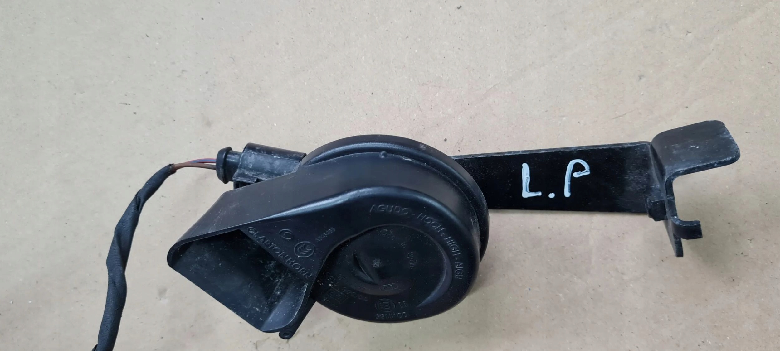 A7 4G KLAKSON SYGNAL left front 4H0951223 A6 C7 4G S6