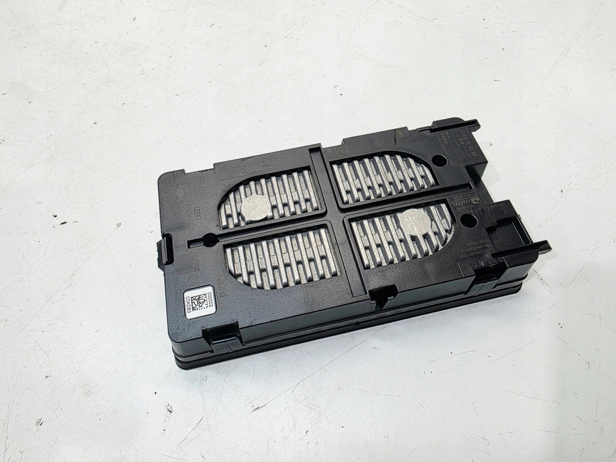 LADOWARKA INDUKCYJNA AUDI A3 8V Q2 81A035502
