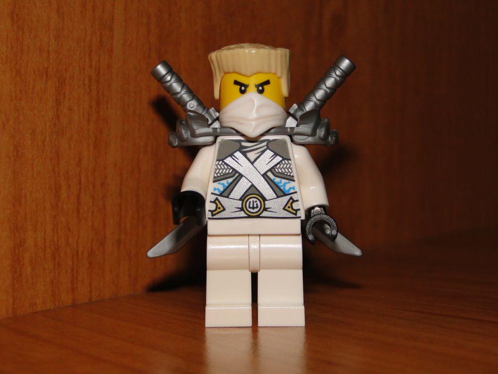 LEGO NINJAGO Zane Stone Warrior Armor Rebooted Numer produktu NJO106