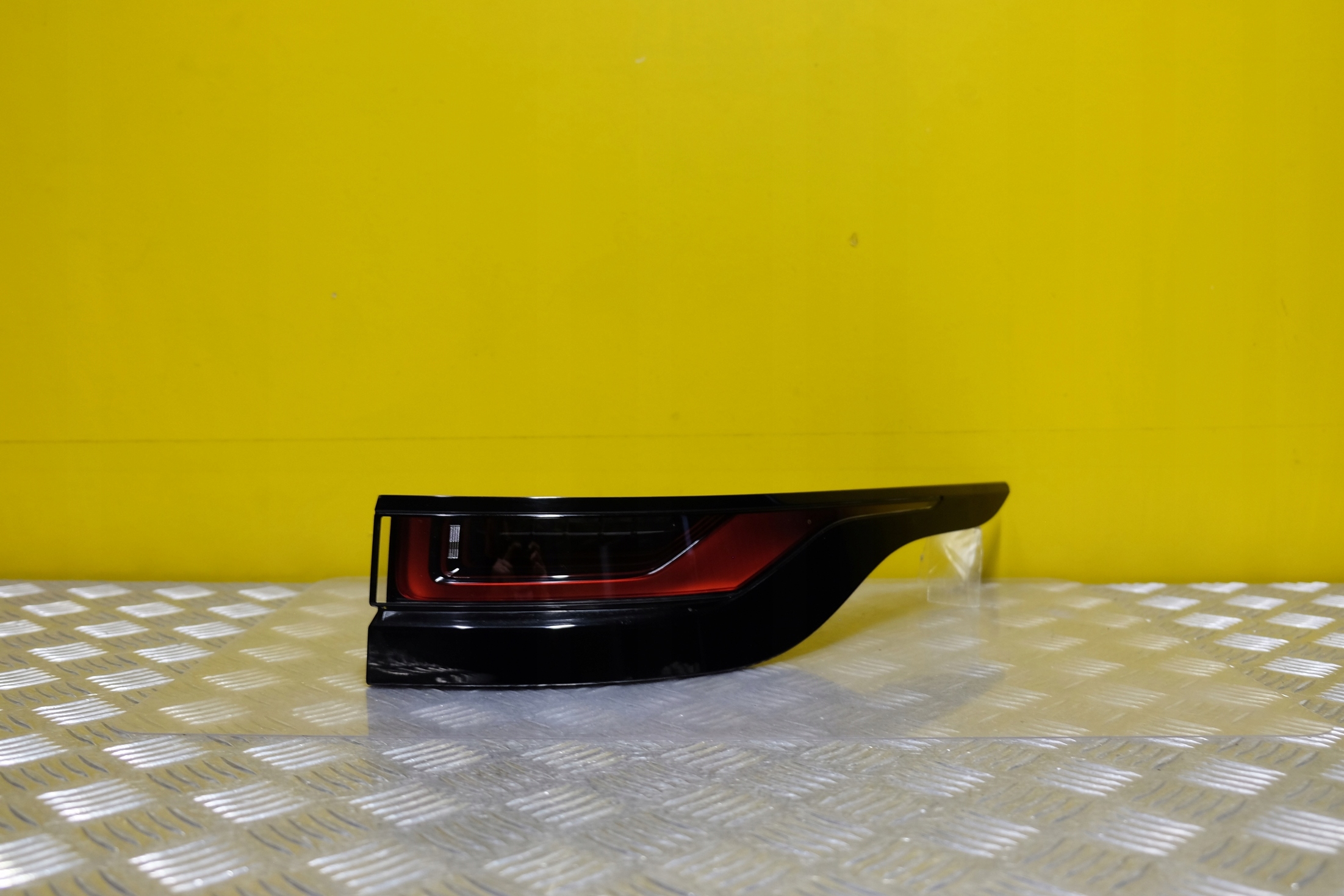 Range Rover Evoque L551 2019- фонарь r led америка