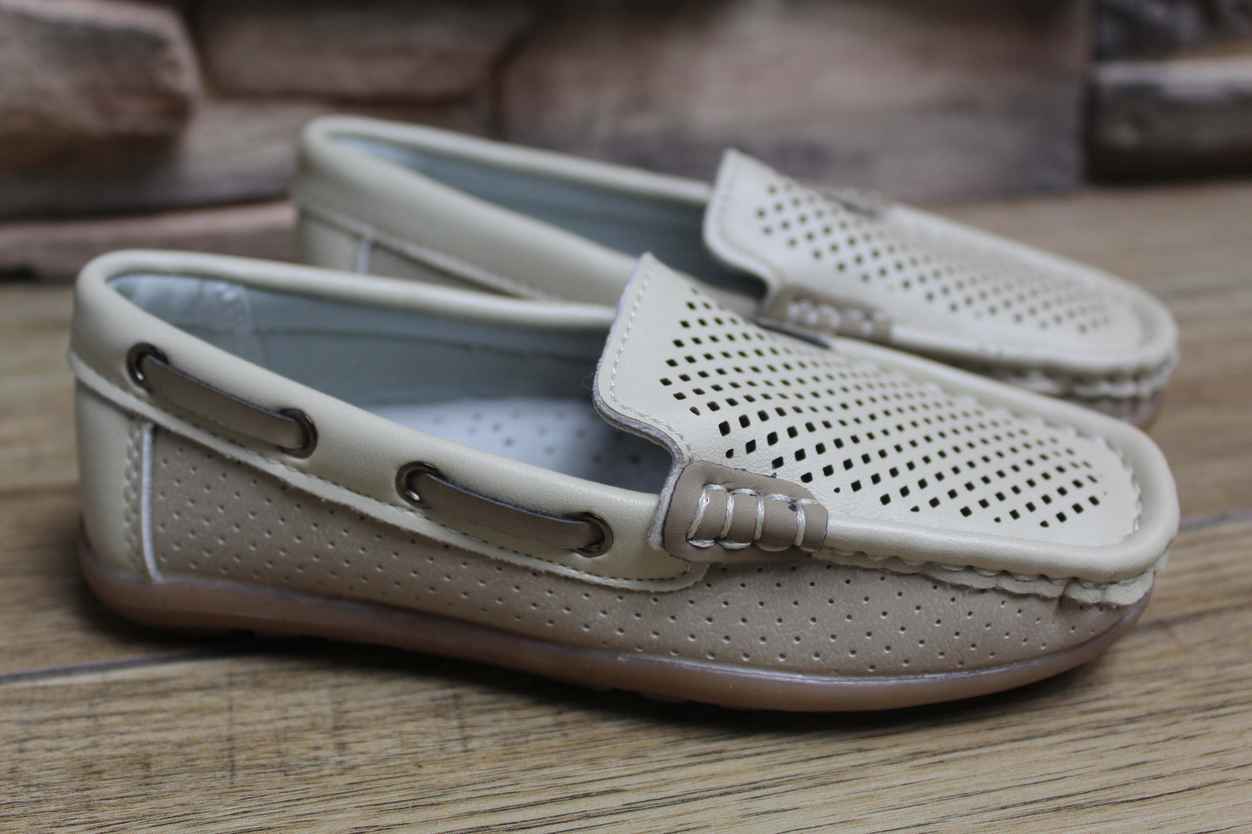 BUTY KOMUNIJNE, MOKASYNY ROZ. 29 Rozmiar 29