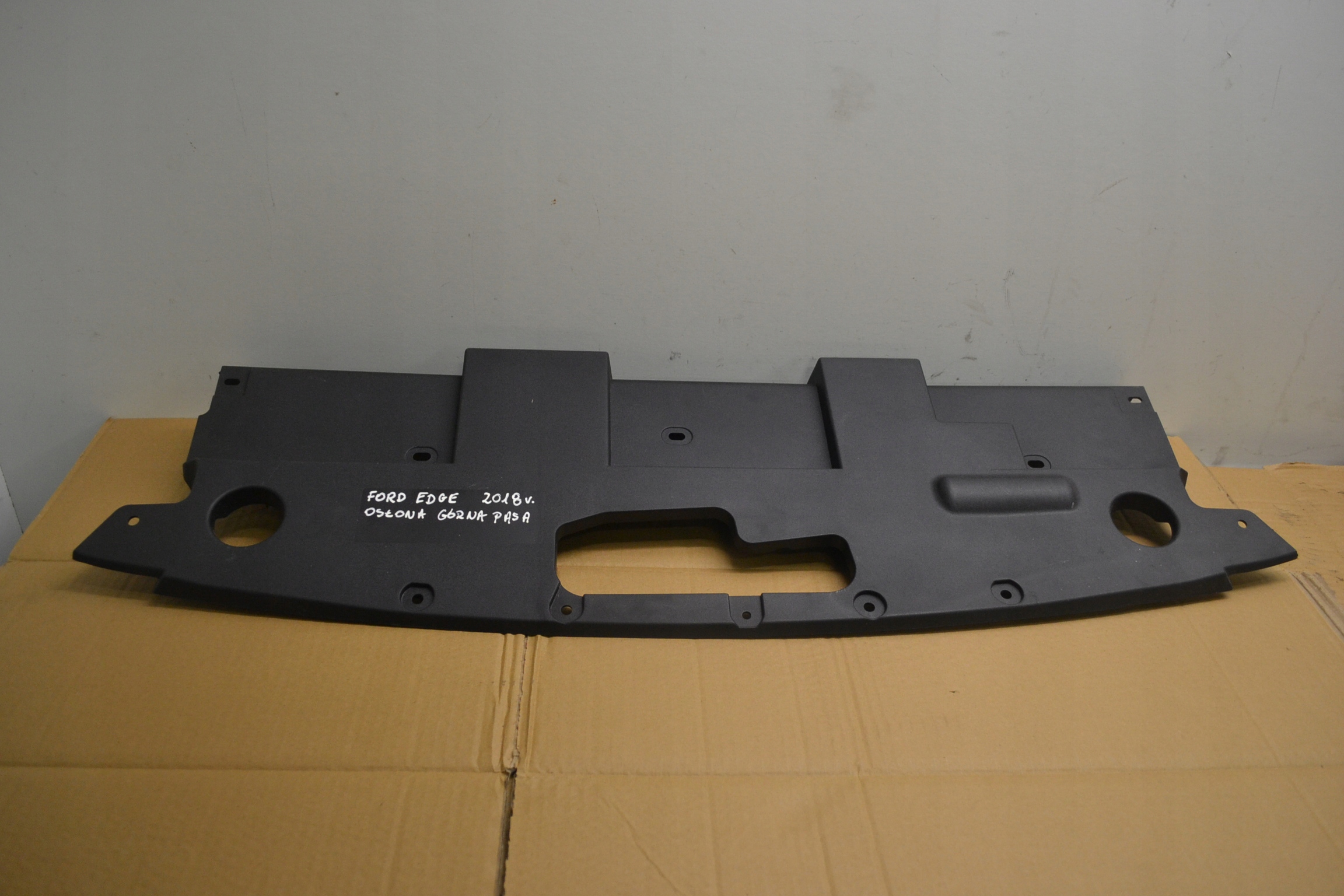 kryt stěny předek FORD EDGE MK2 II GT4B-R16613-AB