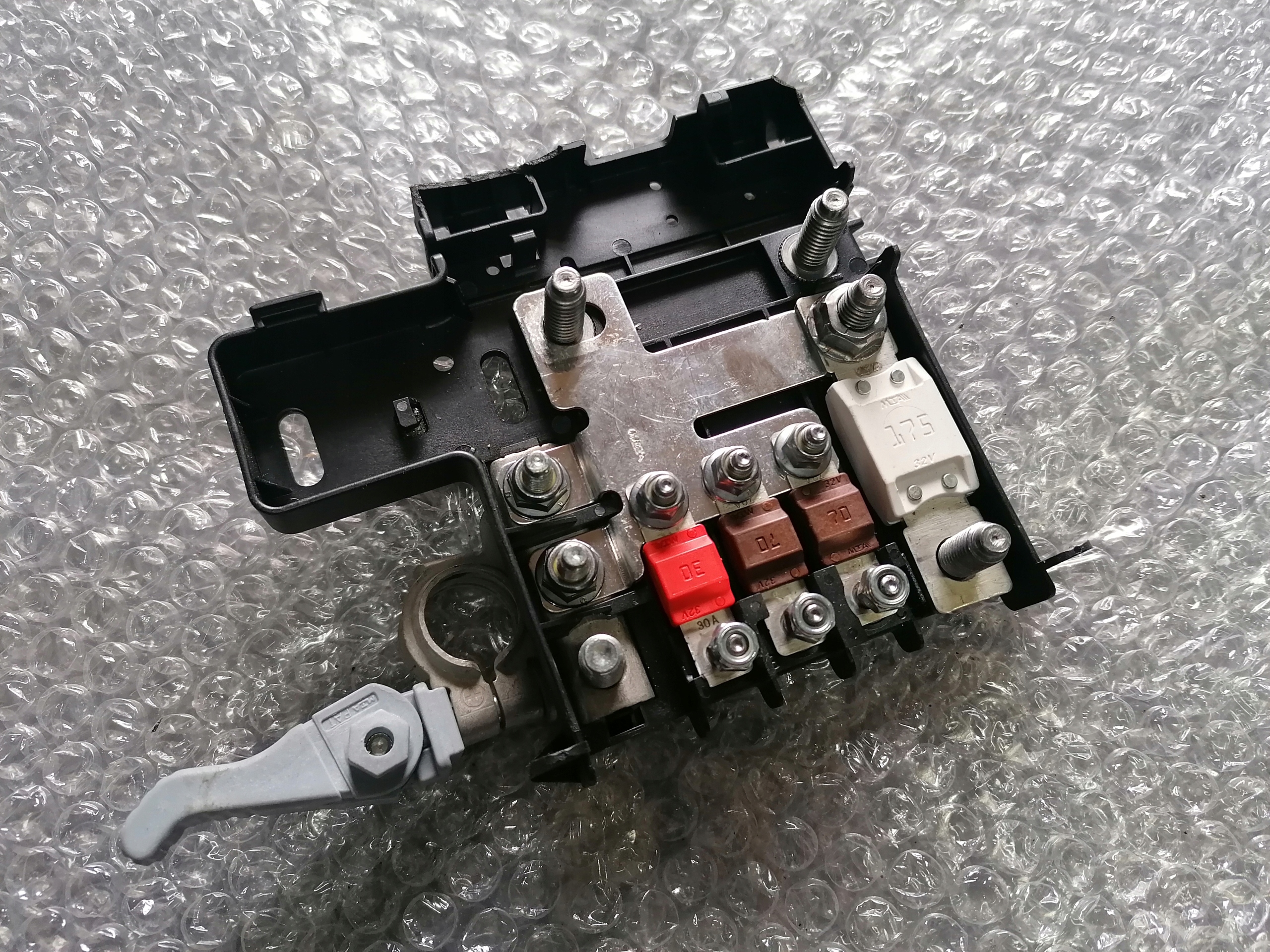 ПРЕДОХРАНИТЕЛЬ ALFA ROMEO GIULIA