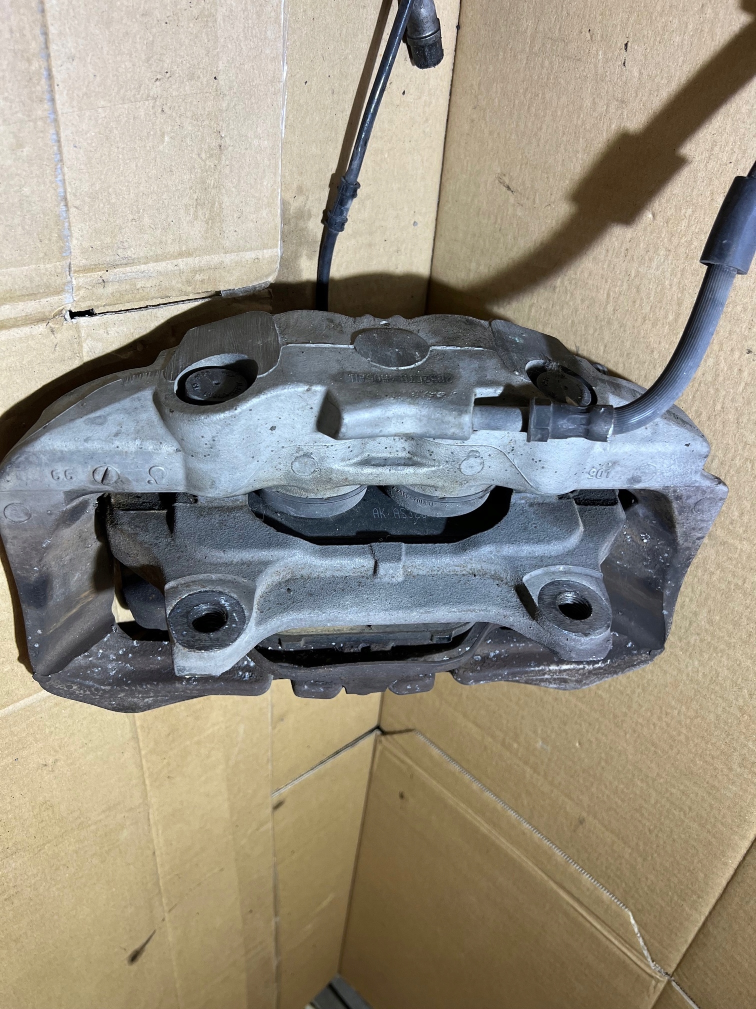 AUDI A8 D4 3.0 TFSI caliper brake left front 4H05AN