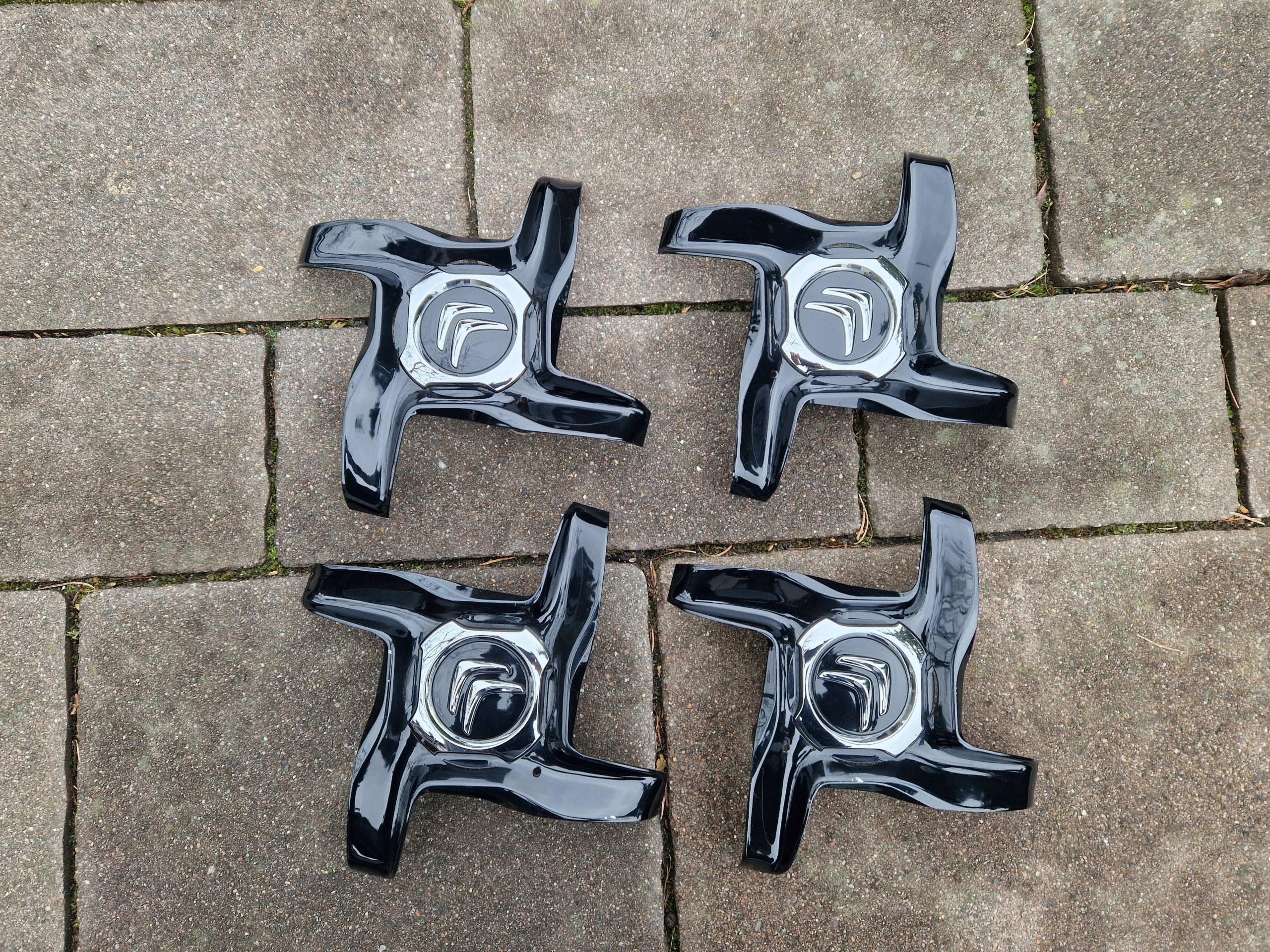 CITROEN DS5 КОЛПАЧКИ КОЛЕСНЫХ ДИСКОВ ALU 18 