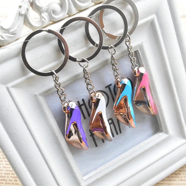 BRELOK PANTOFELEK SZPILKA ZAWIESZKA DO KLUCZY TORBY BUT NA WYSOKIM OBCASIE Kod producenta FMF65XLL