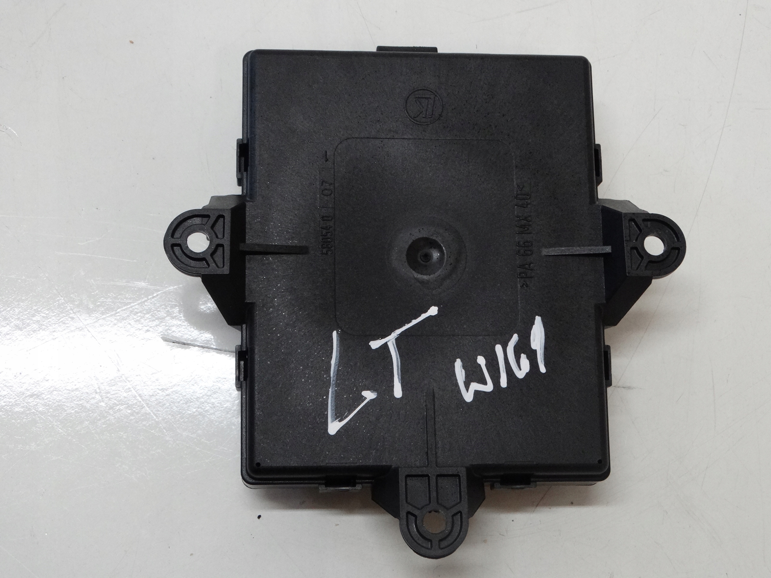 module control unit door left rear part MERCEDES W169