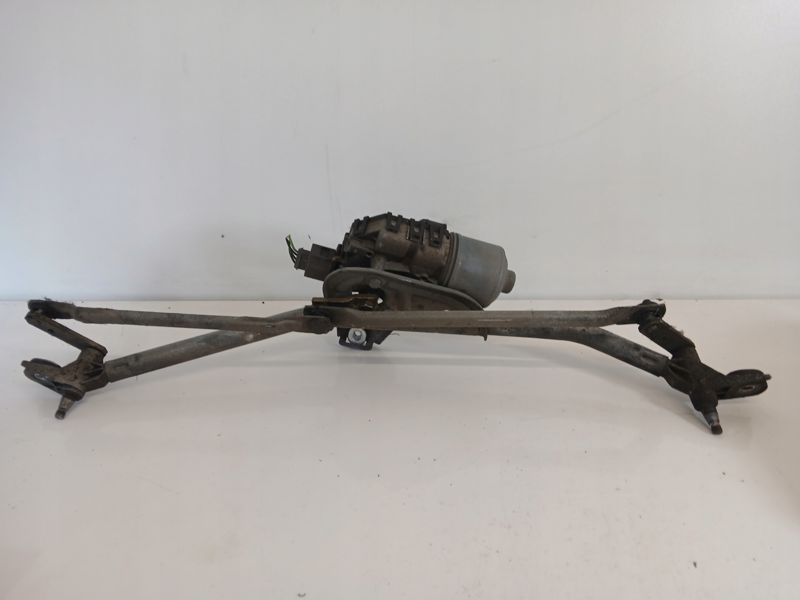 VW PASSAT B5 wiper mechanism front 3B1955113D
