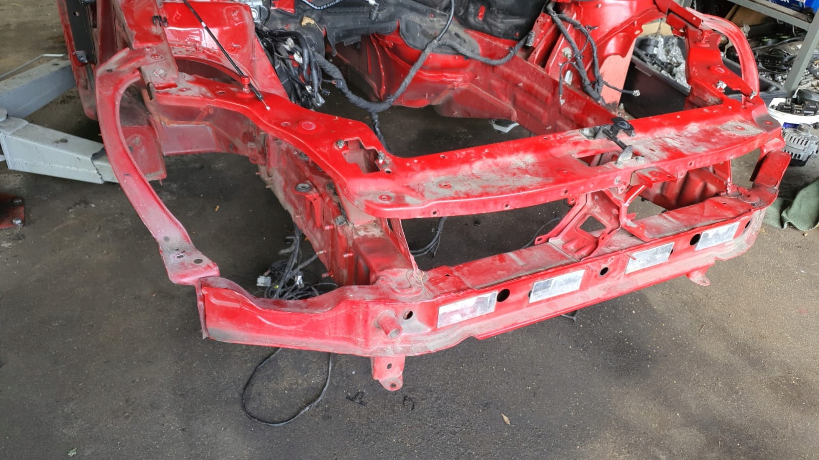 MERCEDES SLK SLC W172 WZMOCNIENIE PAS PRZEDNI BELKA