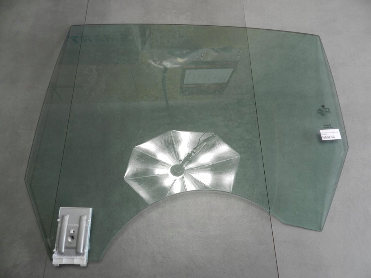 VW PASSAT CC window left rear part 2016 3C8845205