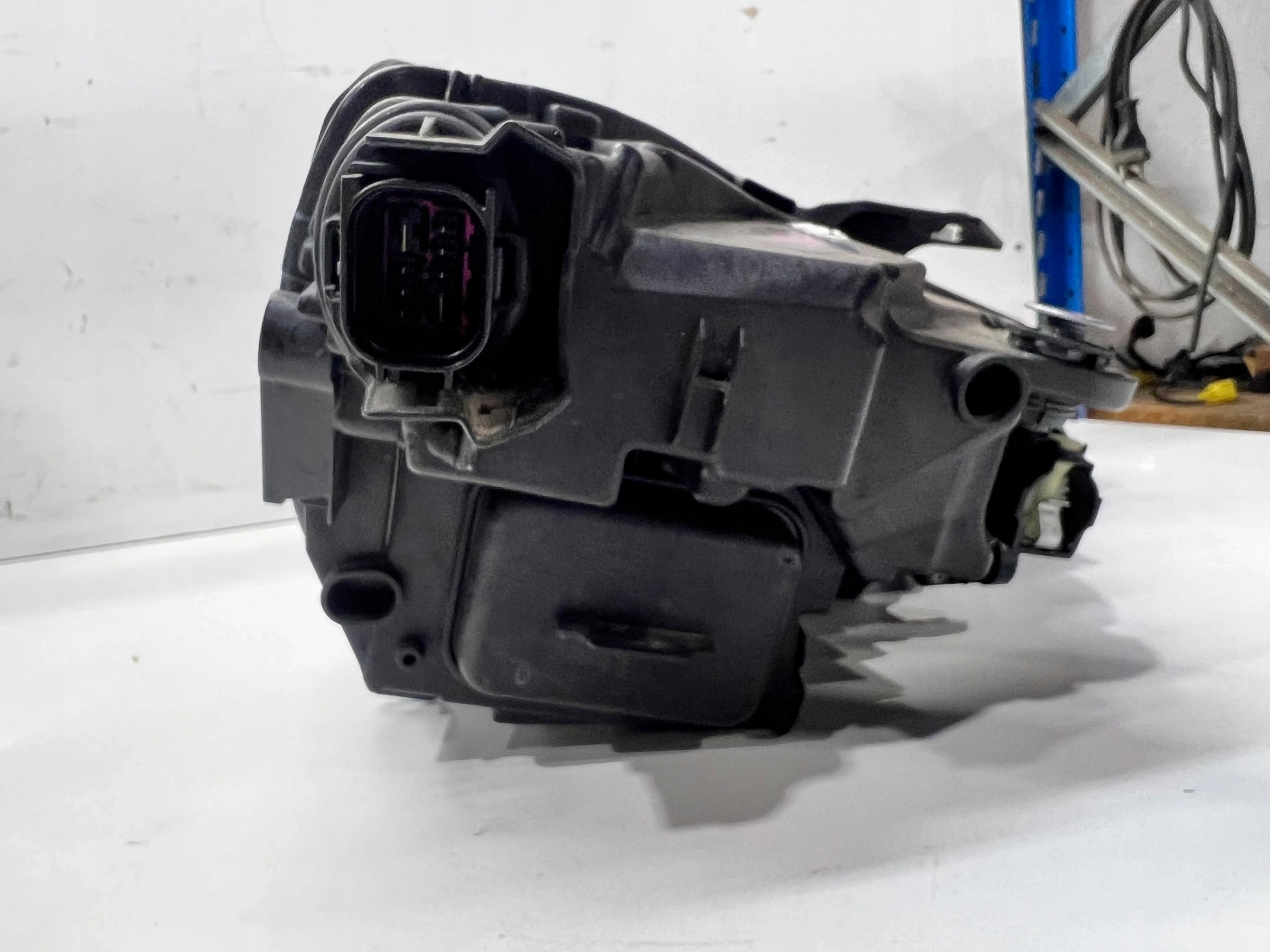 REFLEKTOR light left front AUDI A3 8Y 8Y0941011D