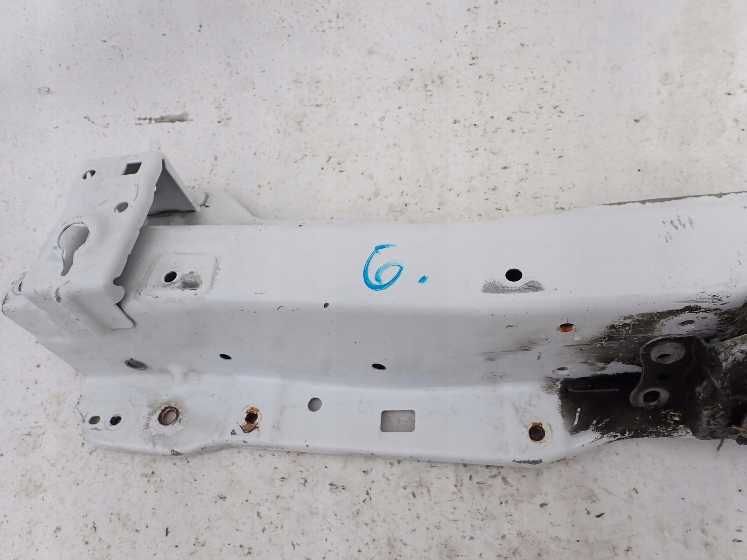 SUZUKI VITARA II 15- sider upper lock front