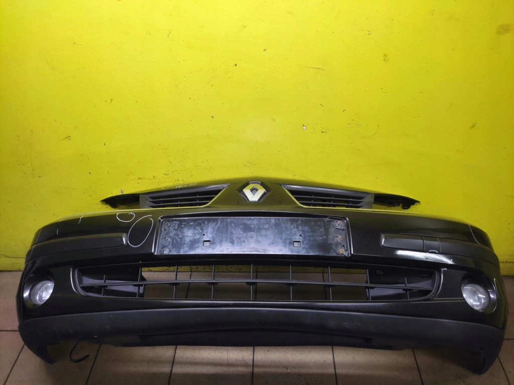 RENAULT LAGUNA II bumper front
