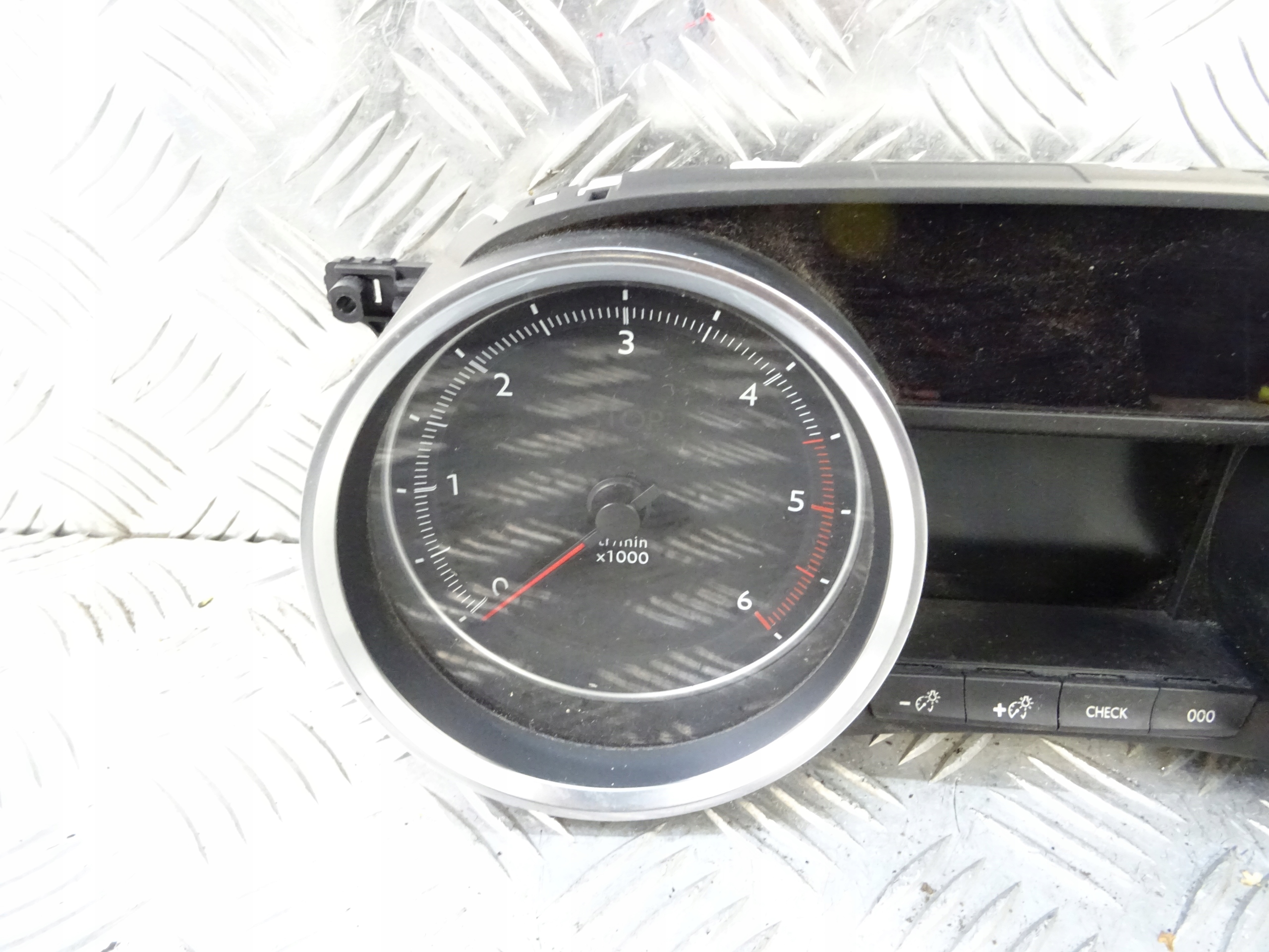 PEUGEOT 508 dials clock 9675324680 UK