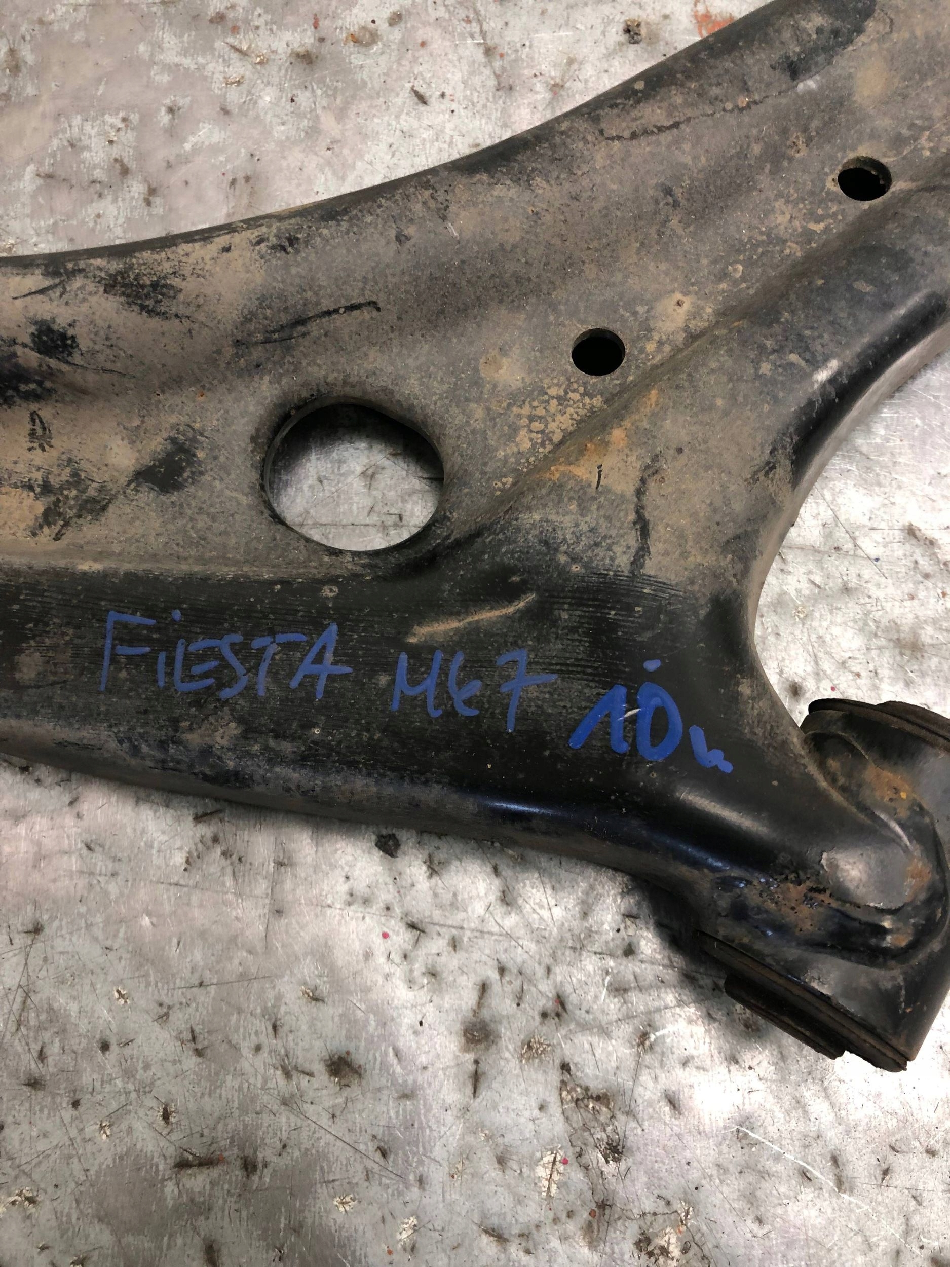 arm right front FORD FIESTA MK7