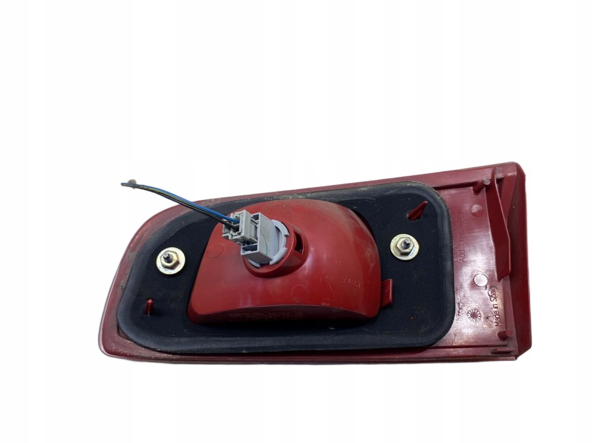 feu gauche arrière du capot MAZDA 2 2NE964835-01
