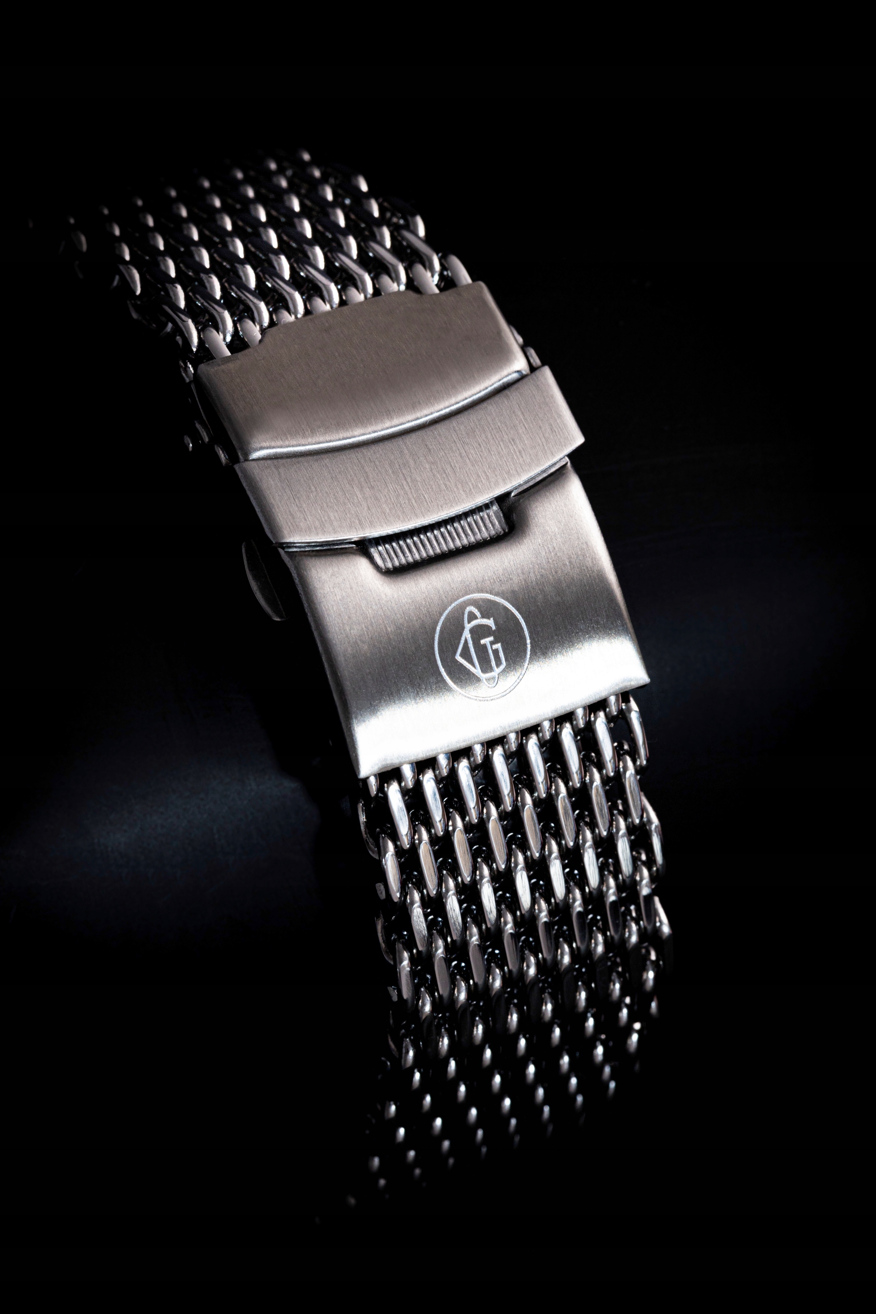 G. Gerlach ocelový náramek 316L pro hodinky 20 mm mesh shark